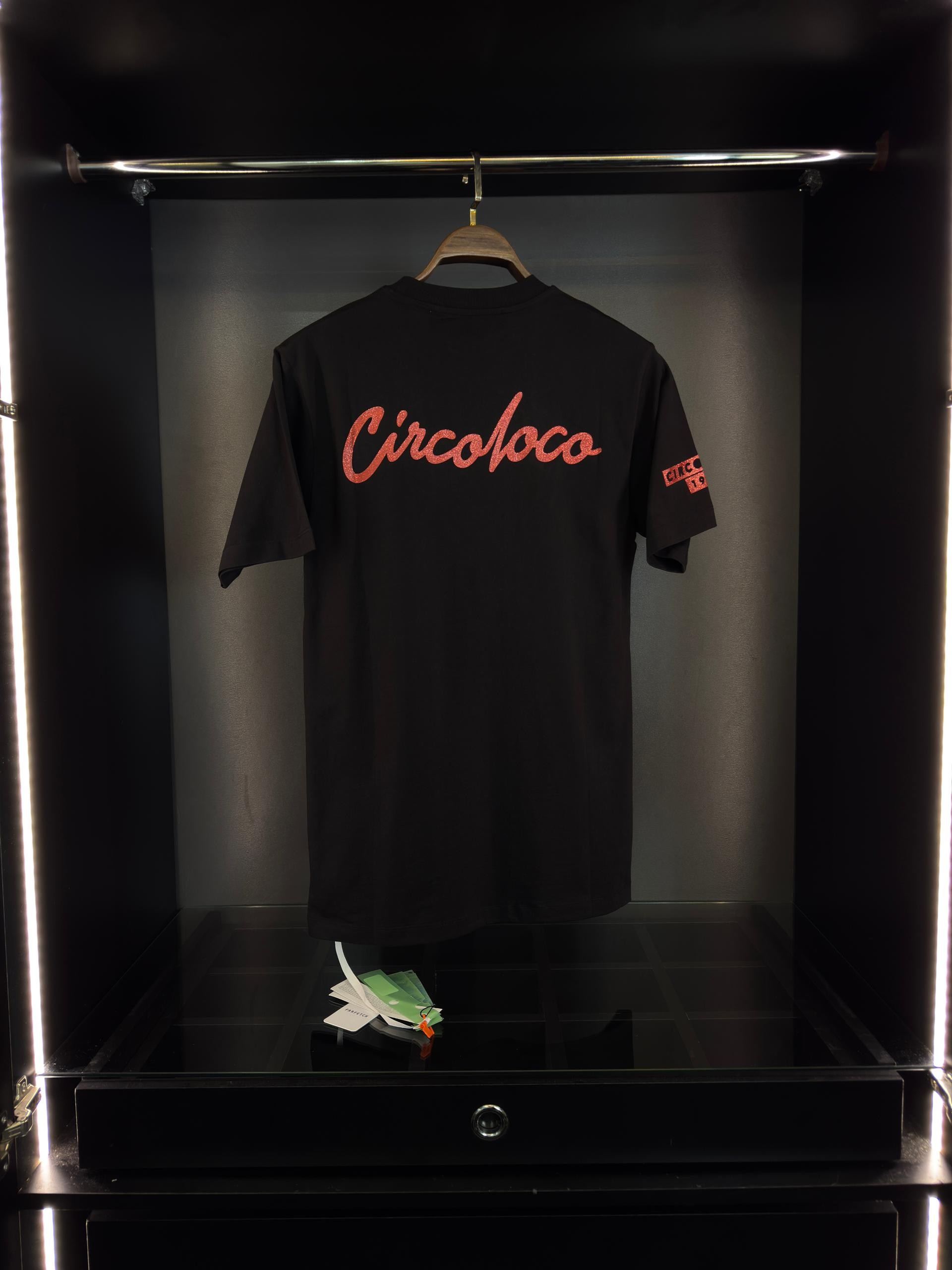 Off white tişört
