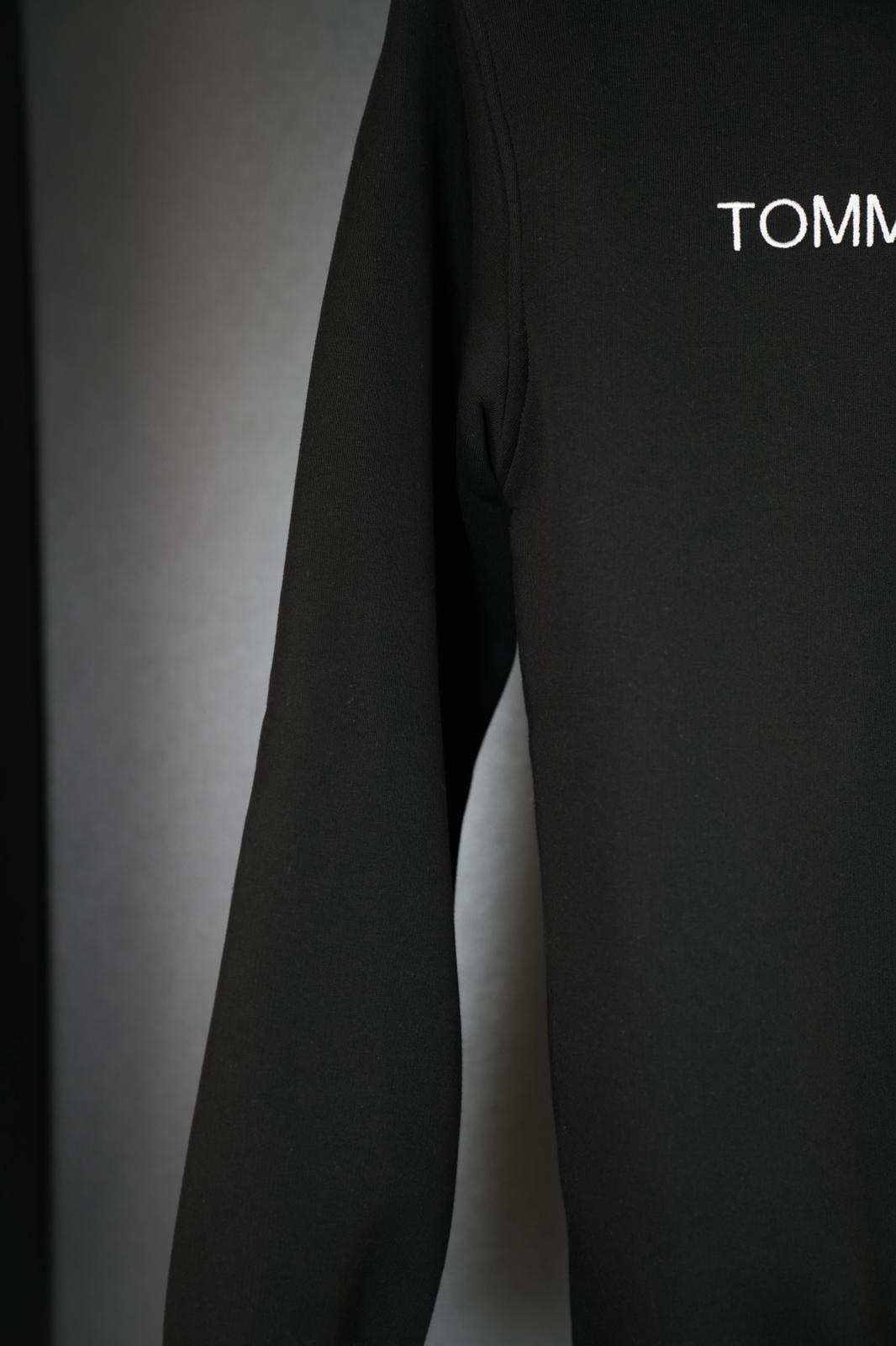 Tommy Hilfiger sweatshirt