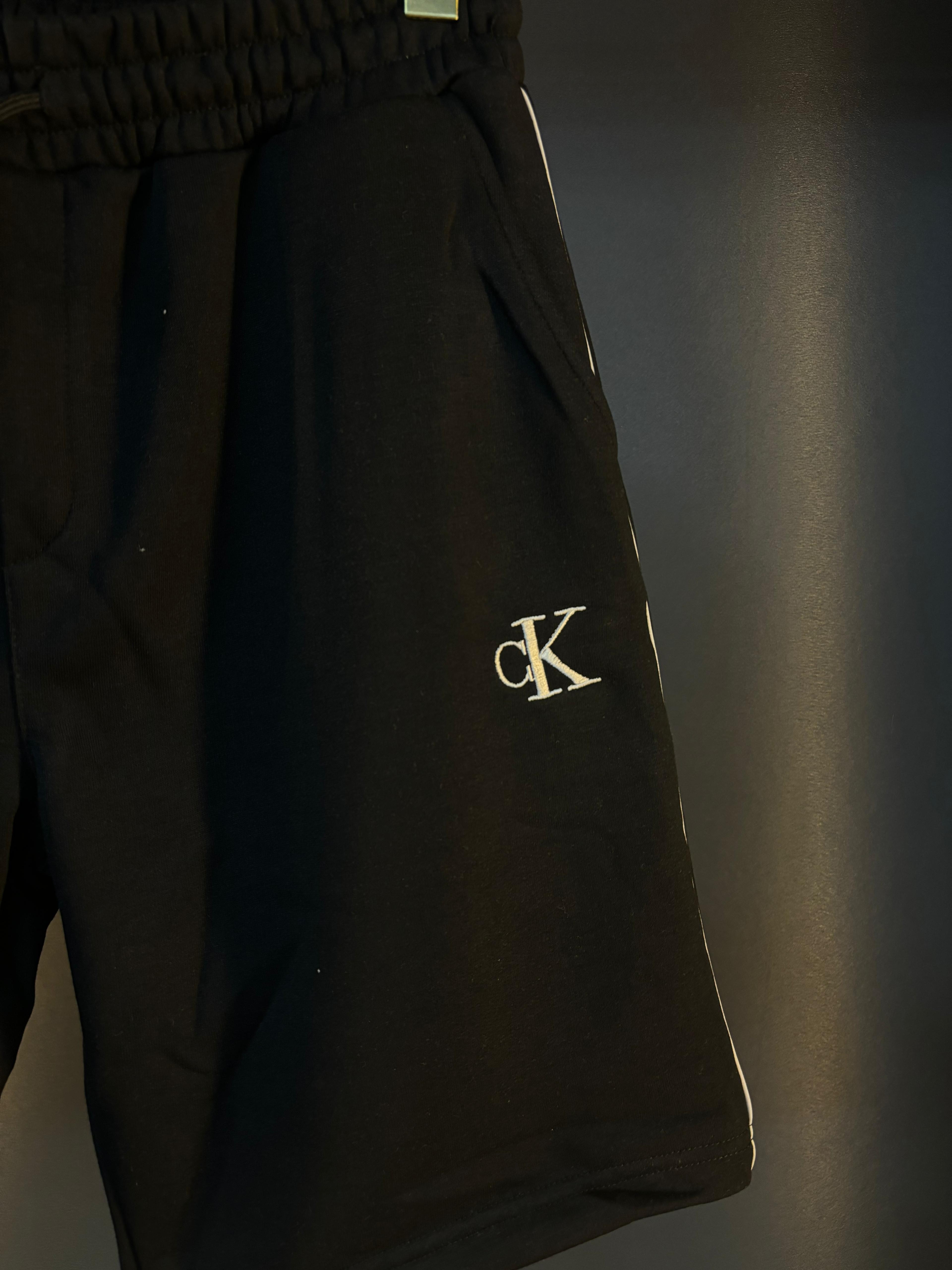 Calvin klein şort