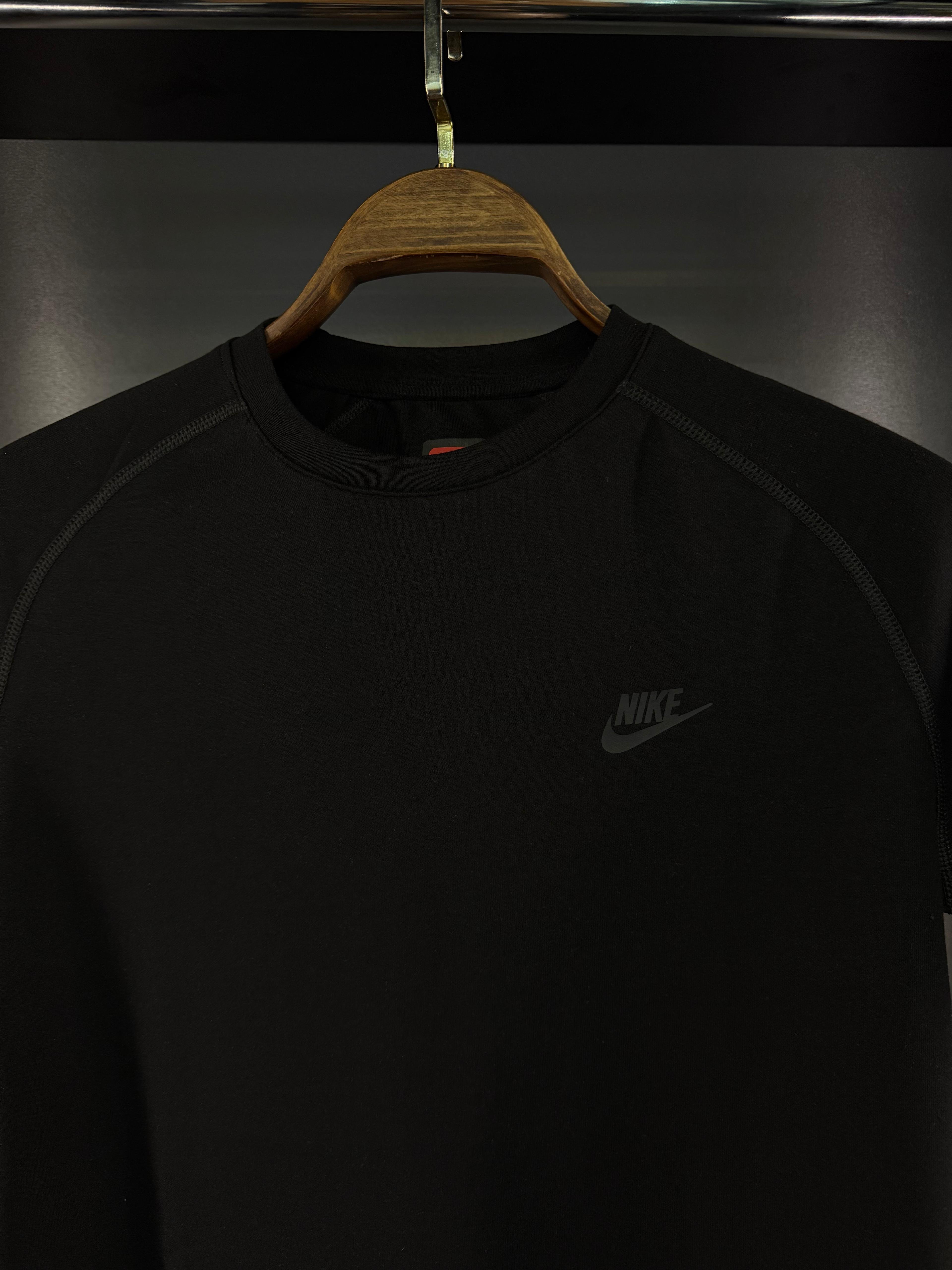 Nike takım