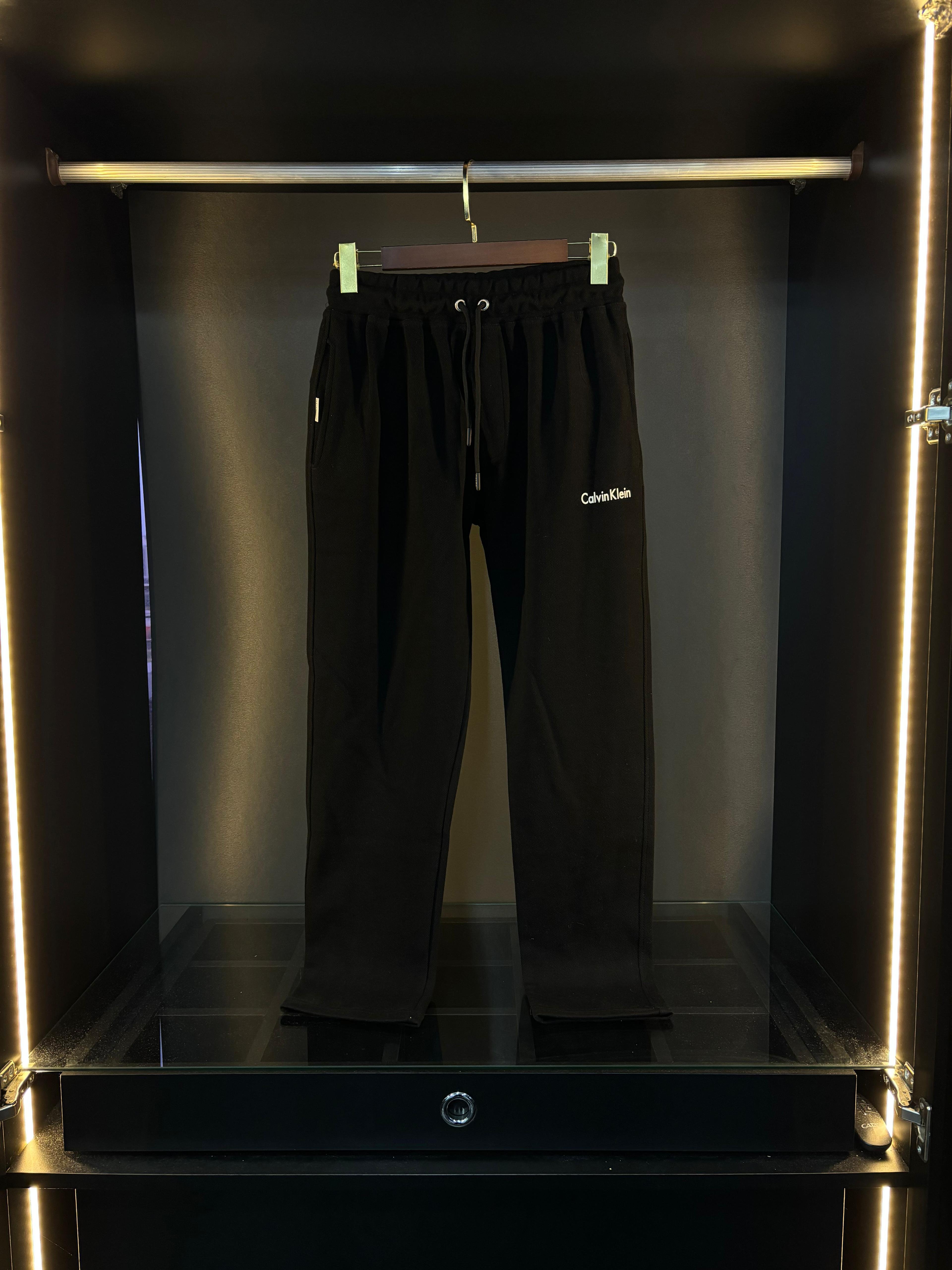 Calvin klein eşofman altı