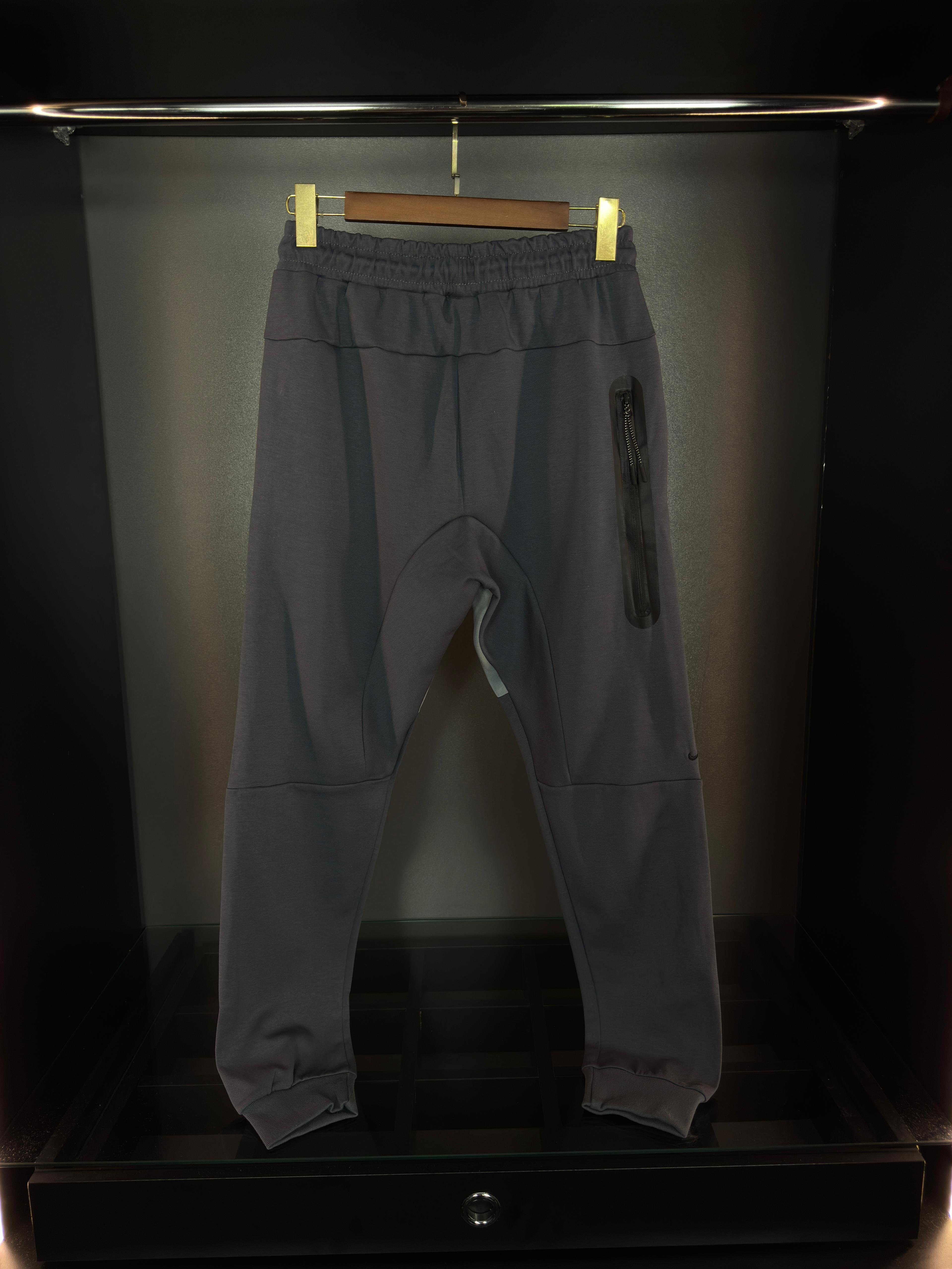Nike tech fleece takım