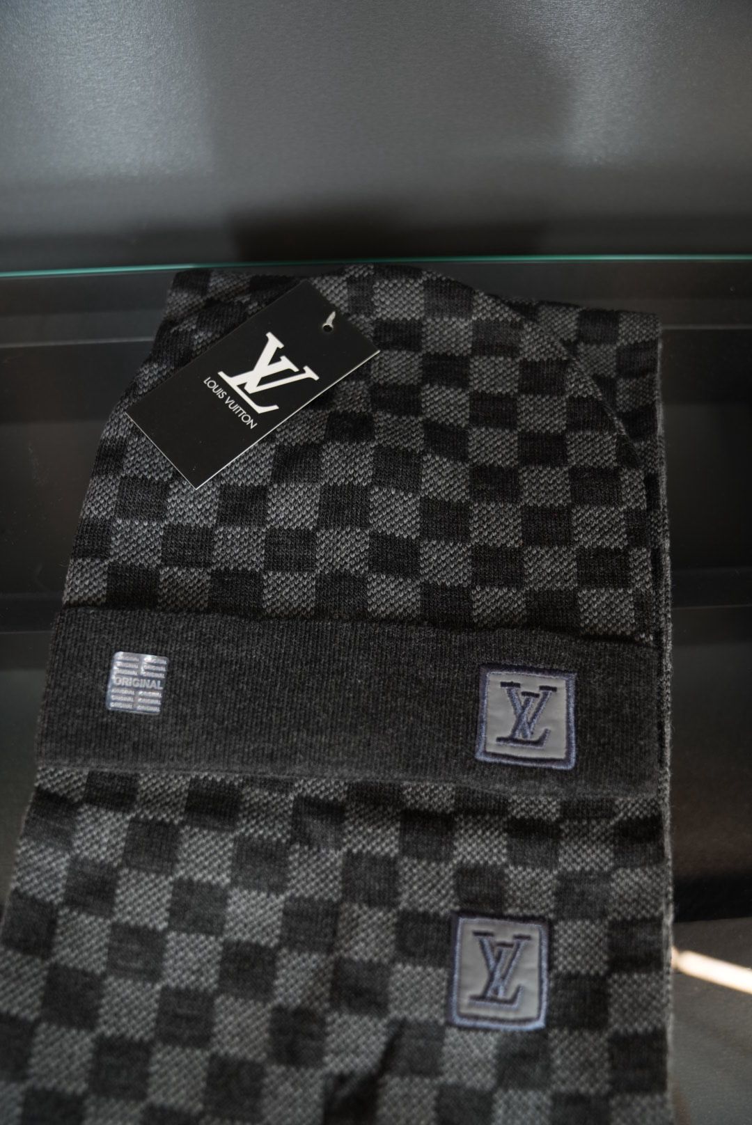 Louis vuitton atkı bere 