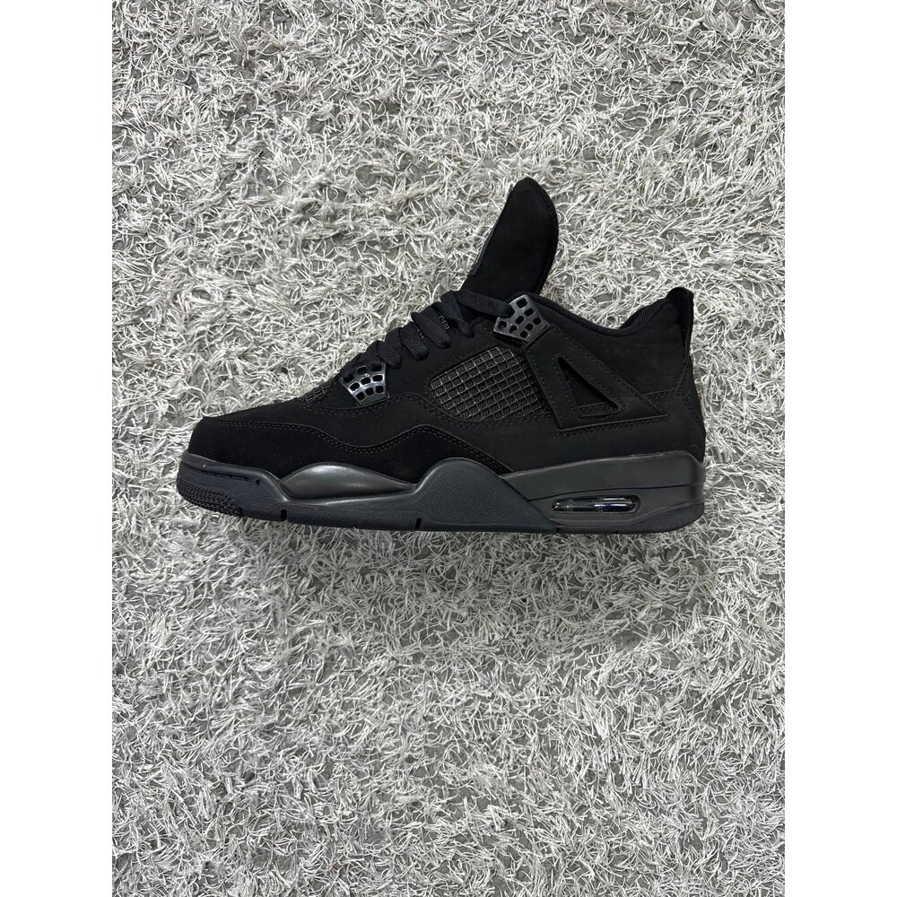 Nike air jordan 4