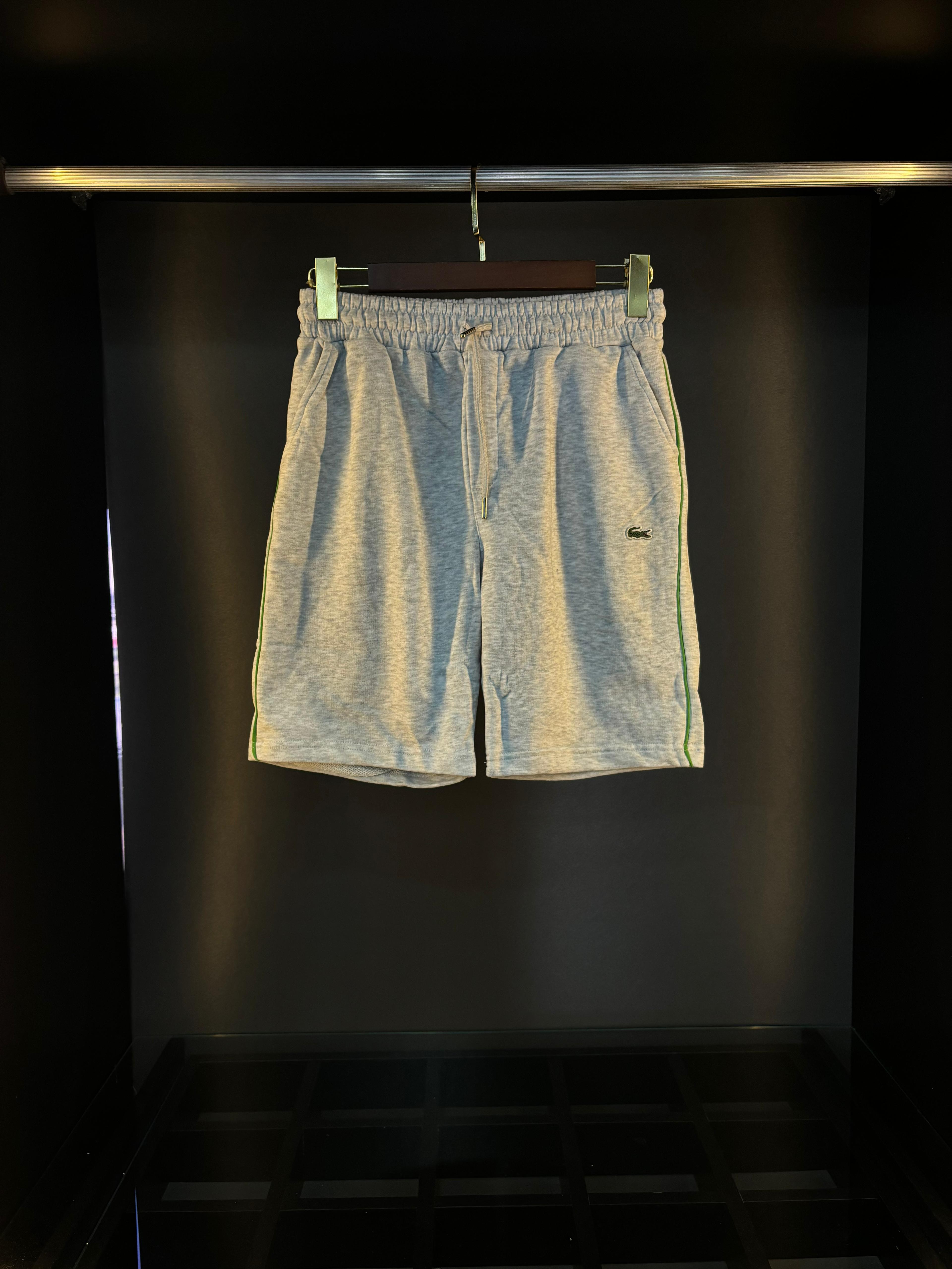 Lacoste şort