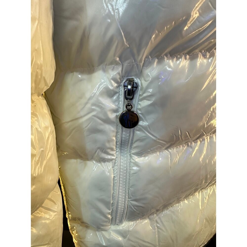 Moncler beyaz mont