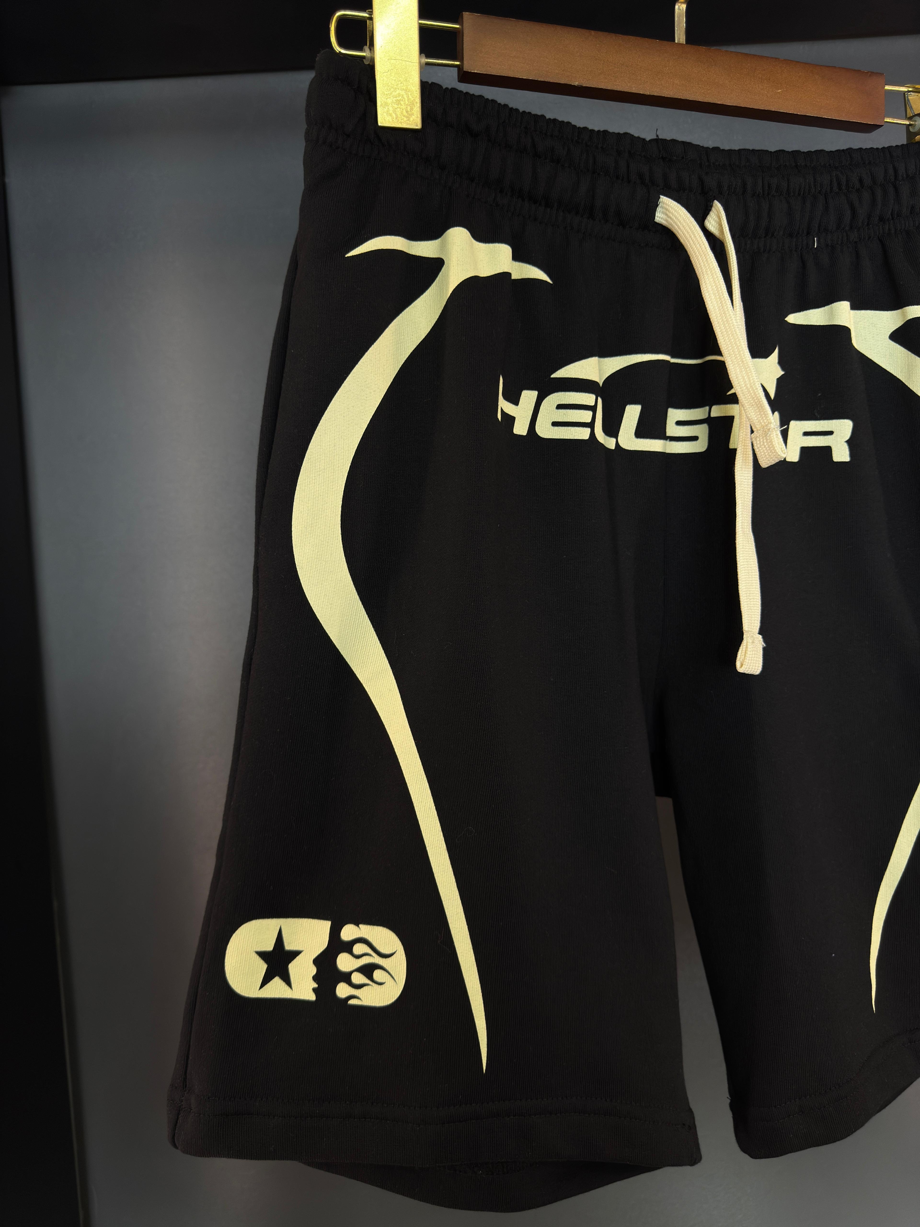 Hellstar şort