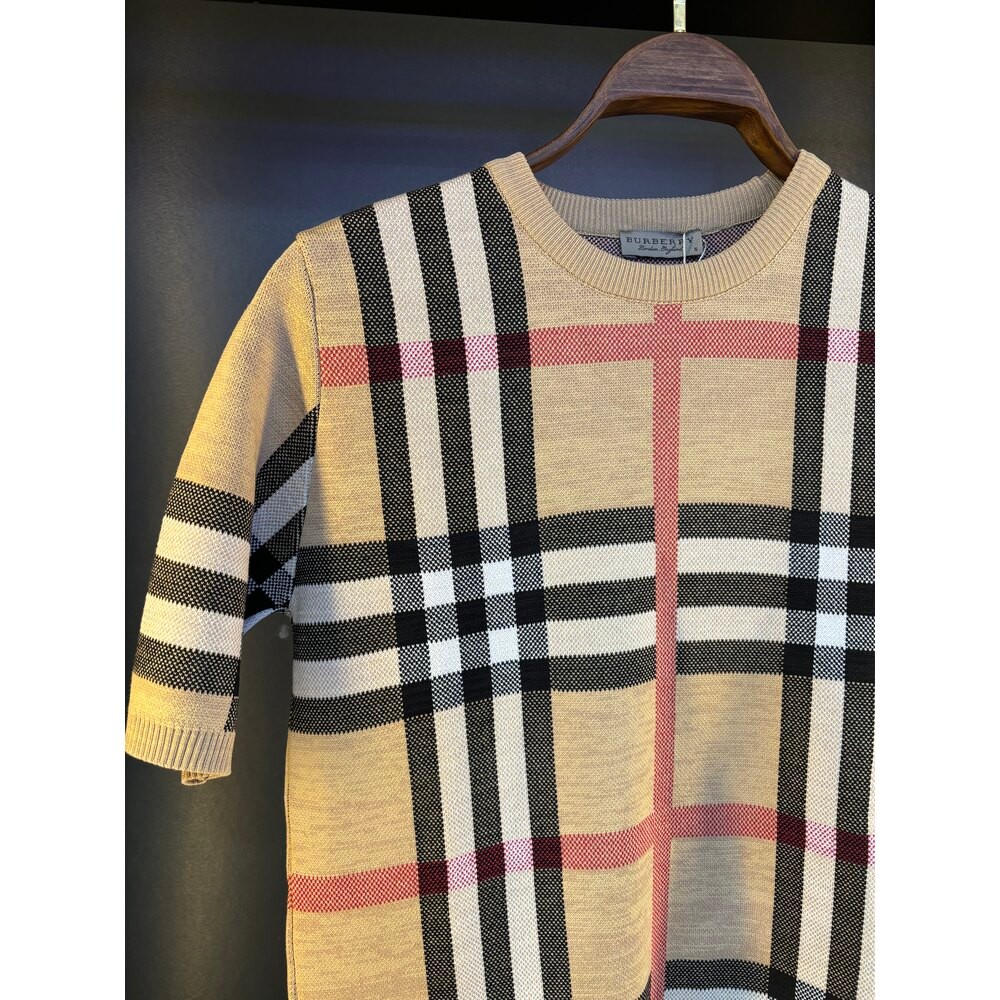 Burberry tişört