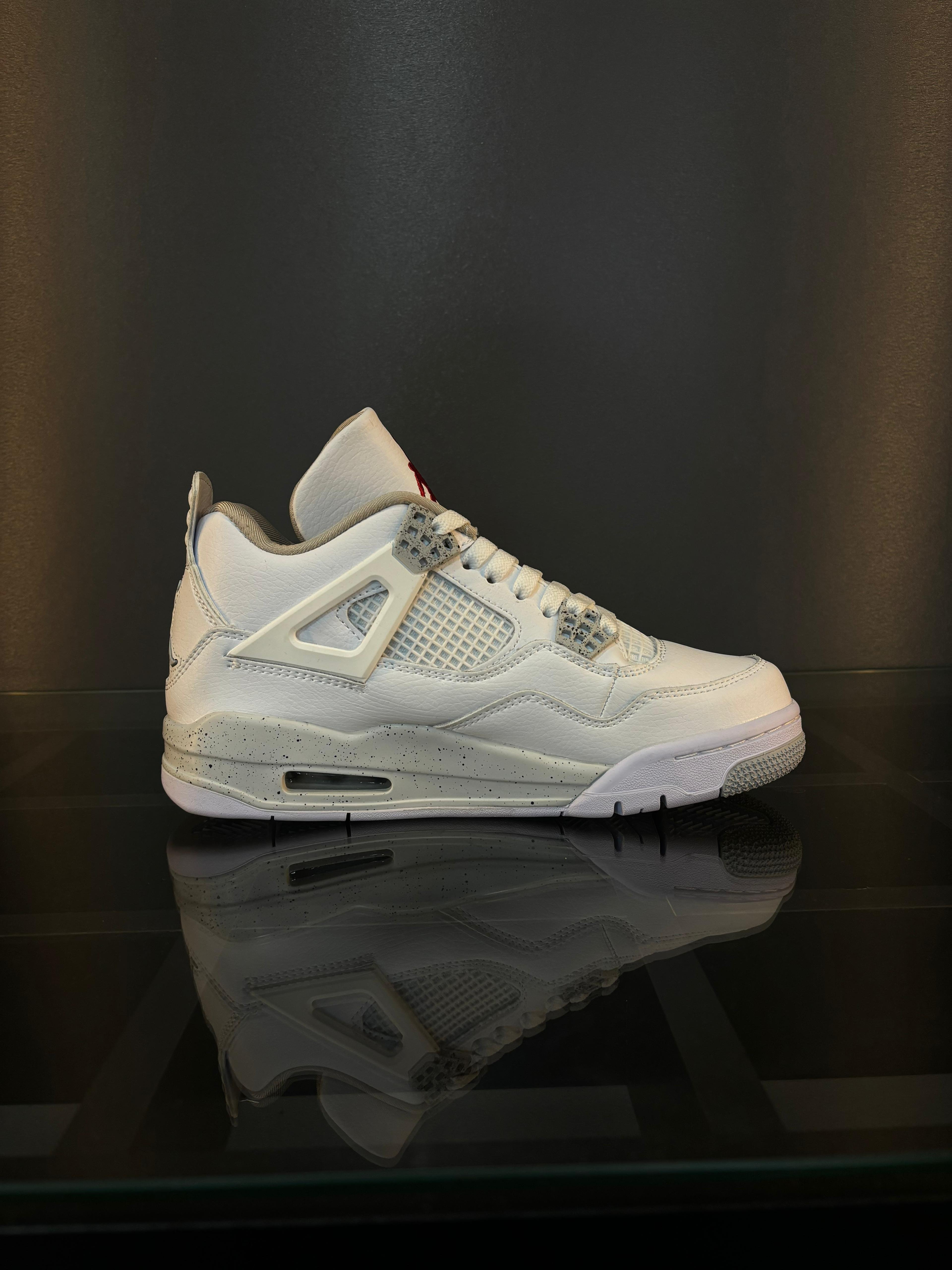 nike air jordan 4
