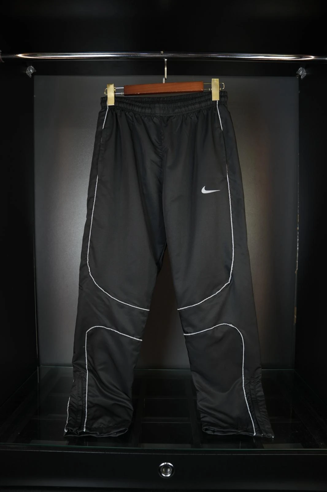 Nike X Corteiz paraşüt