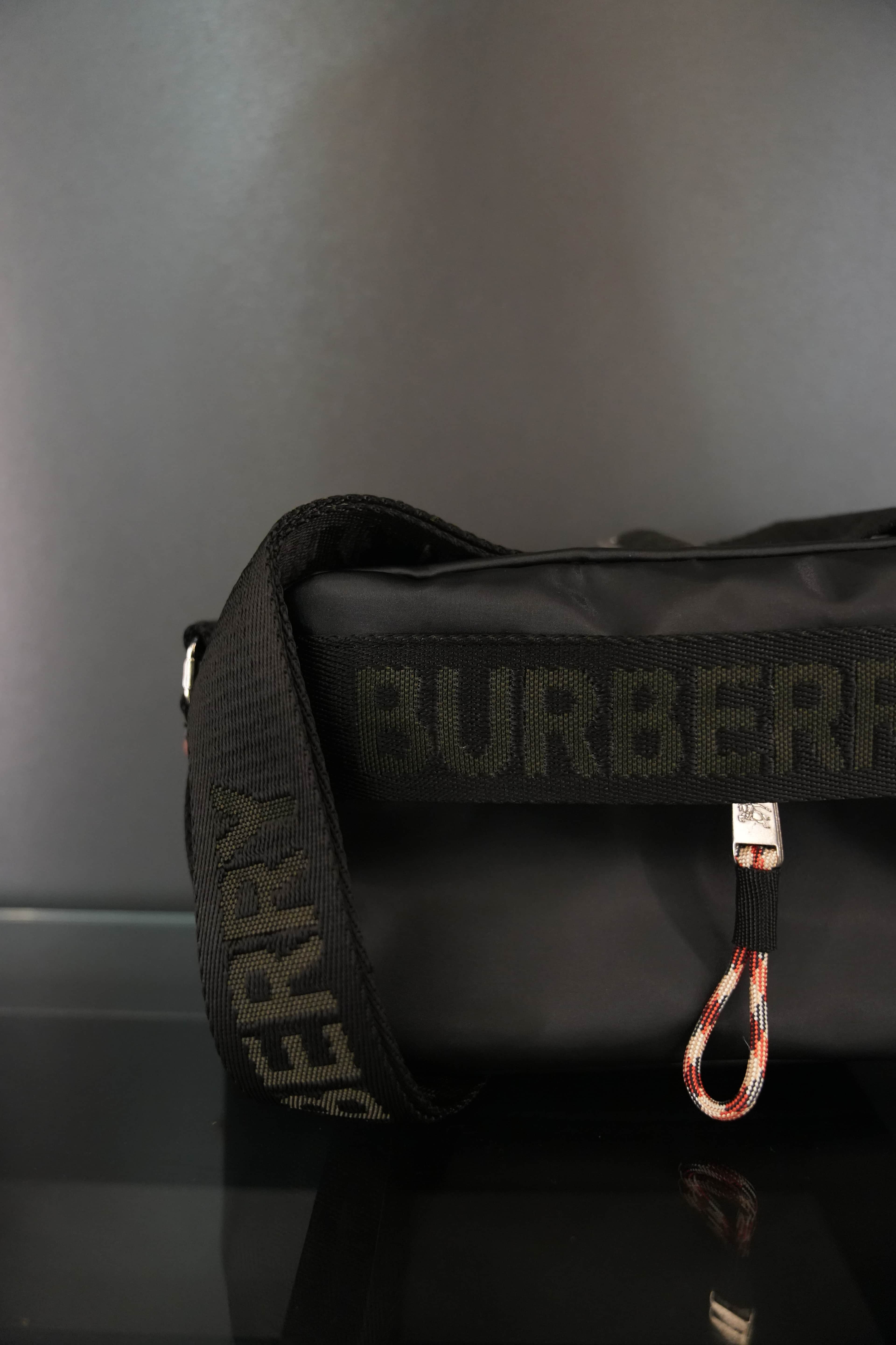Burberry çanta
