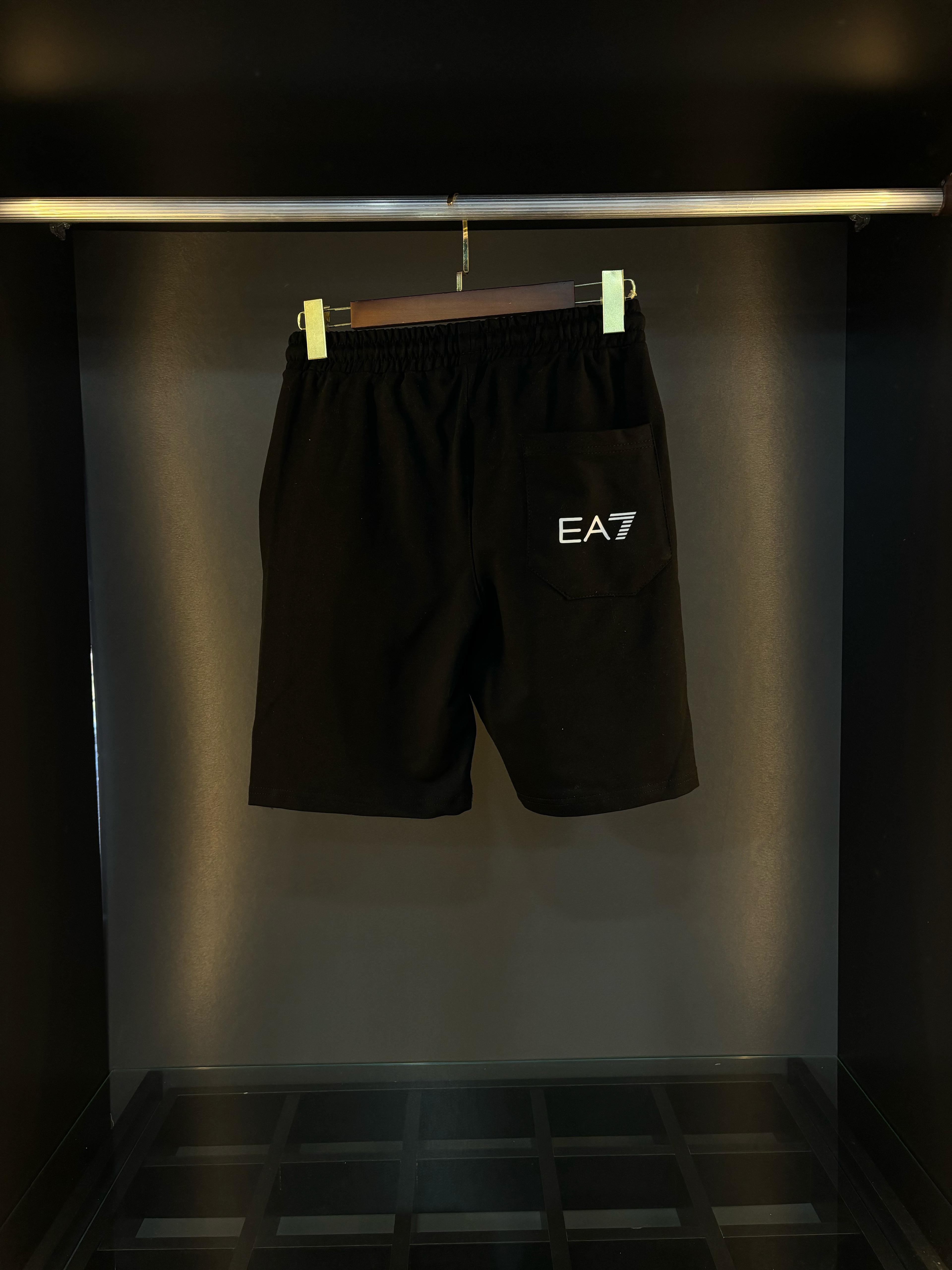 EA7 takım
