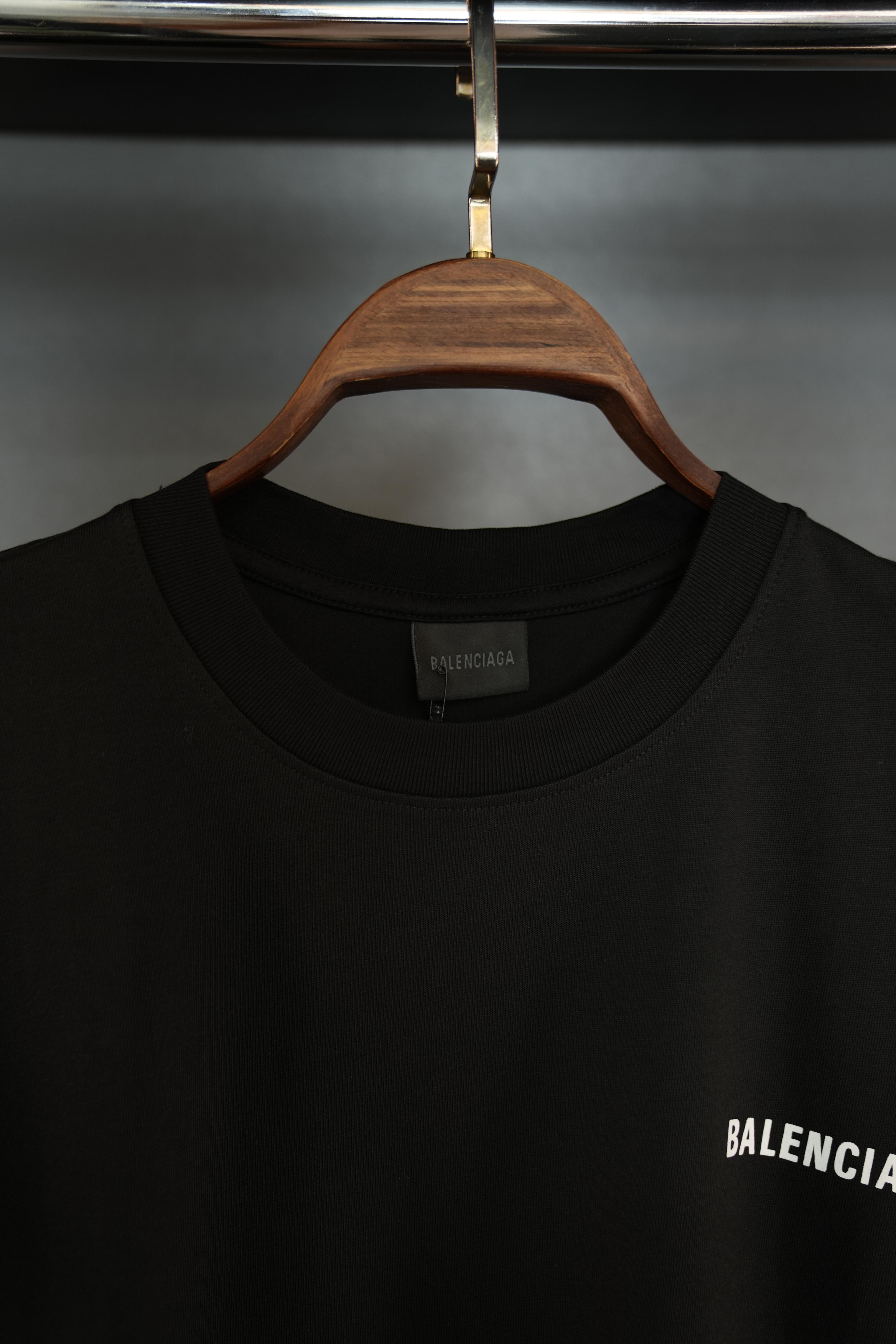 Balenciaga tişört