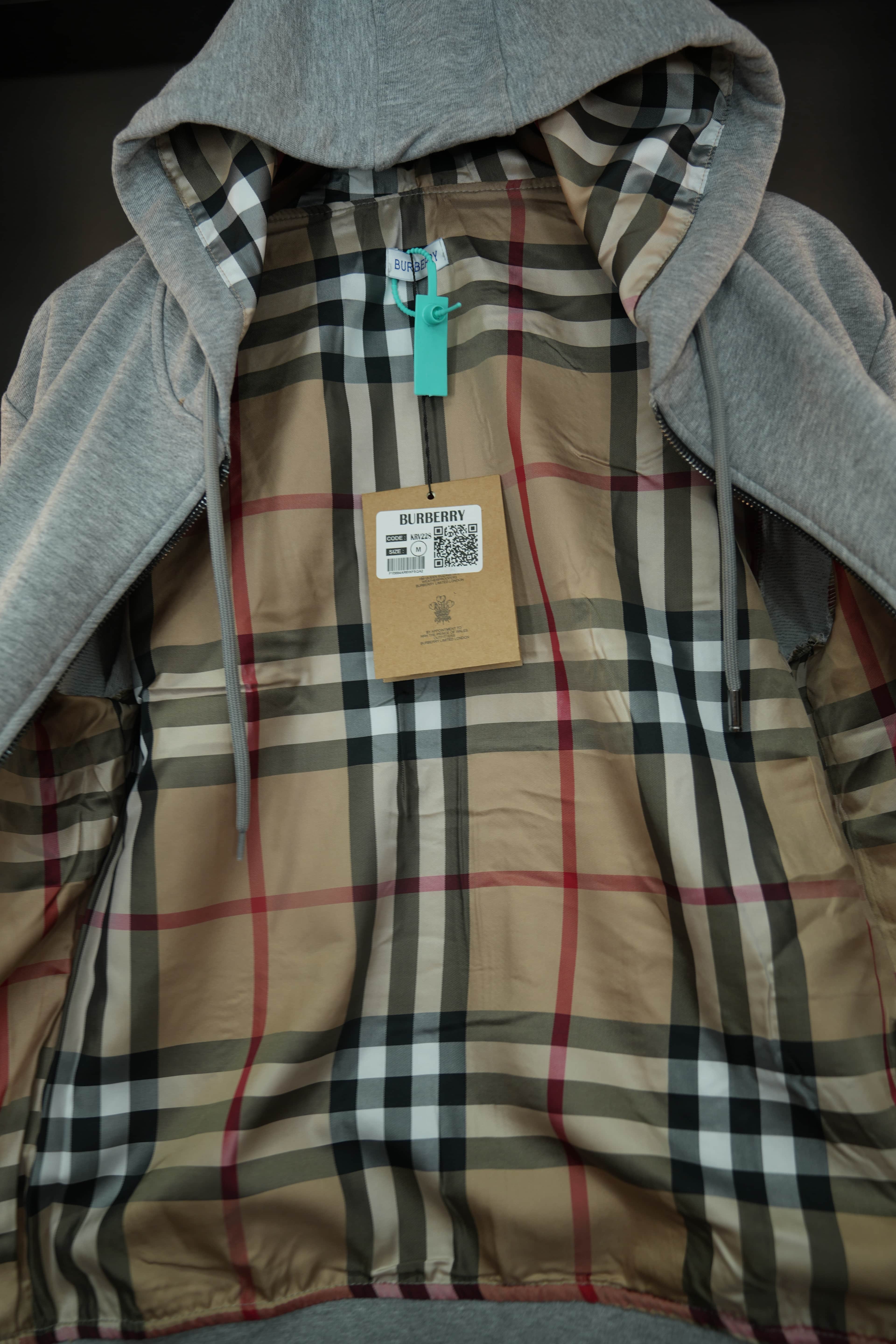 Burberry hırka