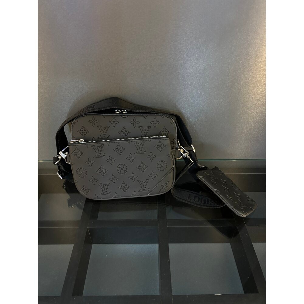 Louis vuitton çanta 