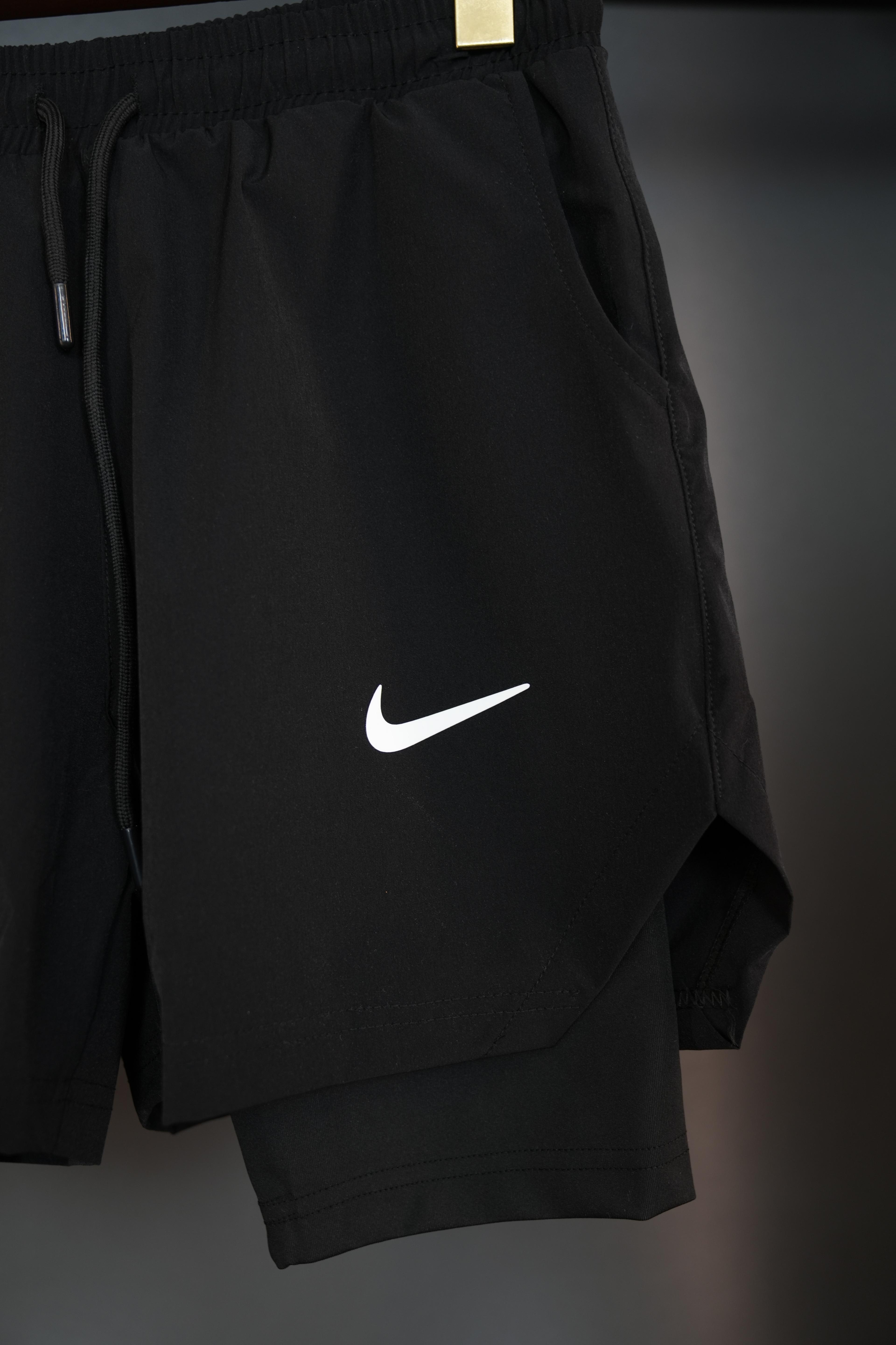 Nike şort