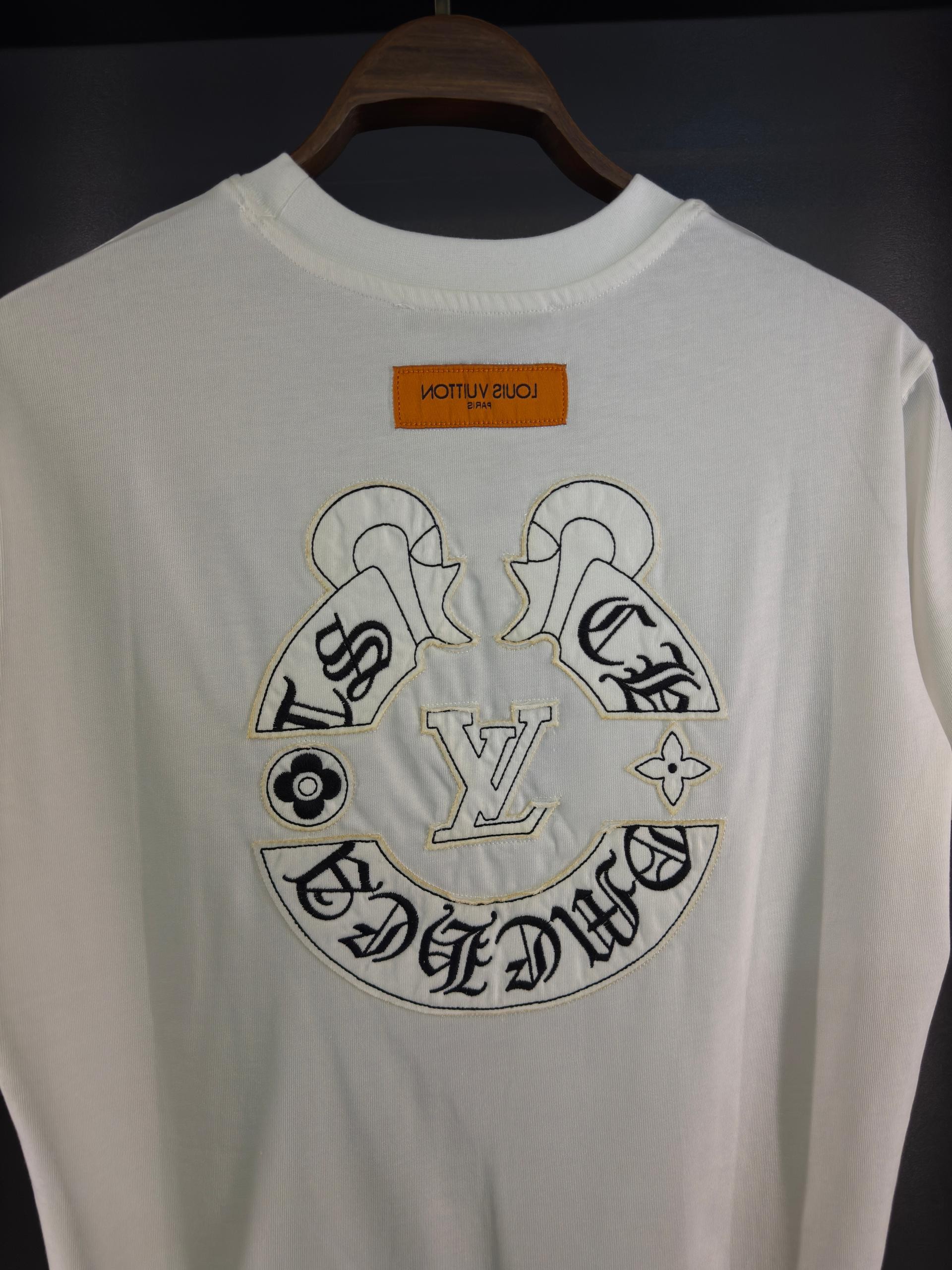 Louis Vuitton x chrome hearts tişört