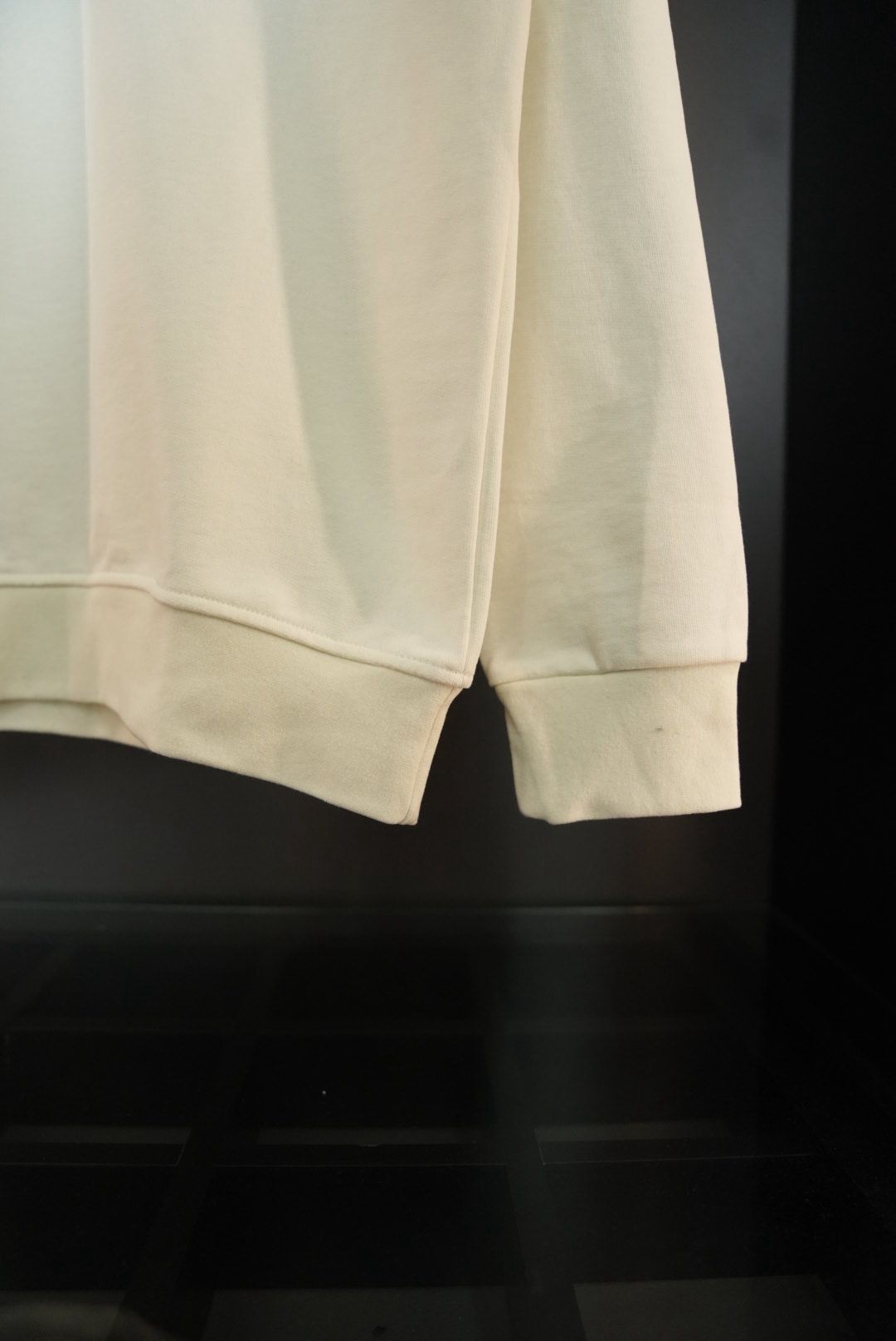 Casablanca sweat