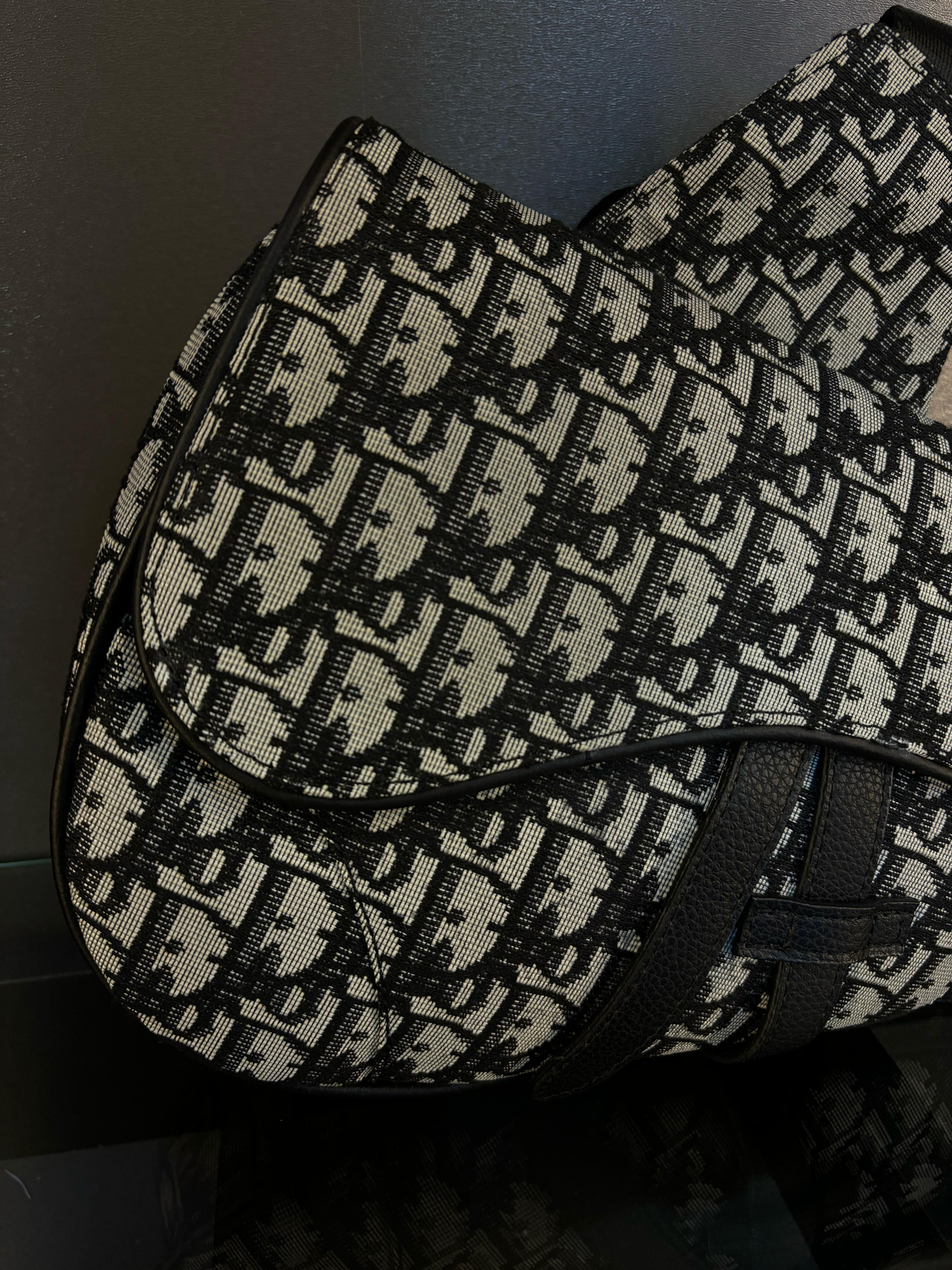 Dior çanta