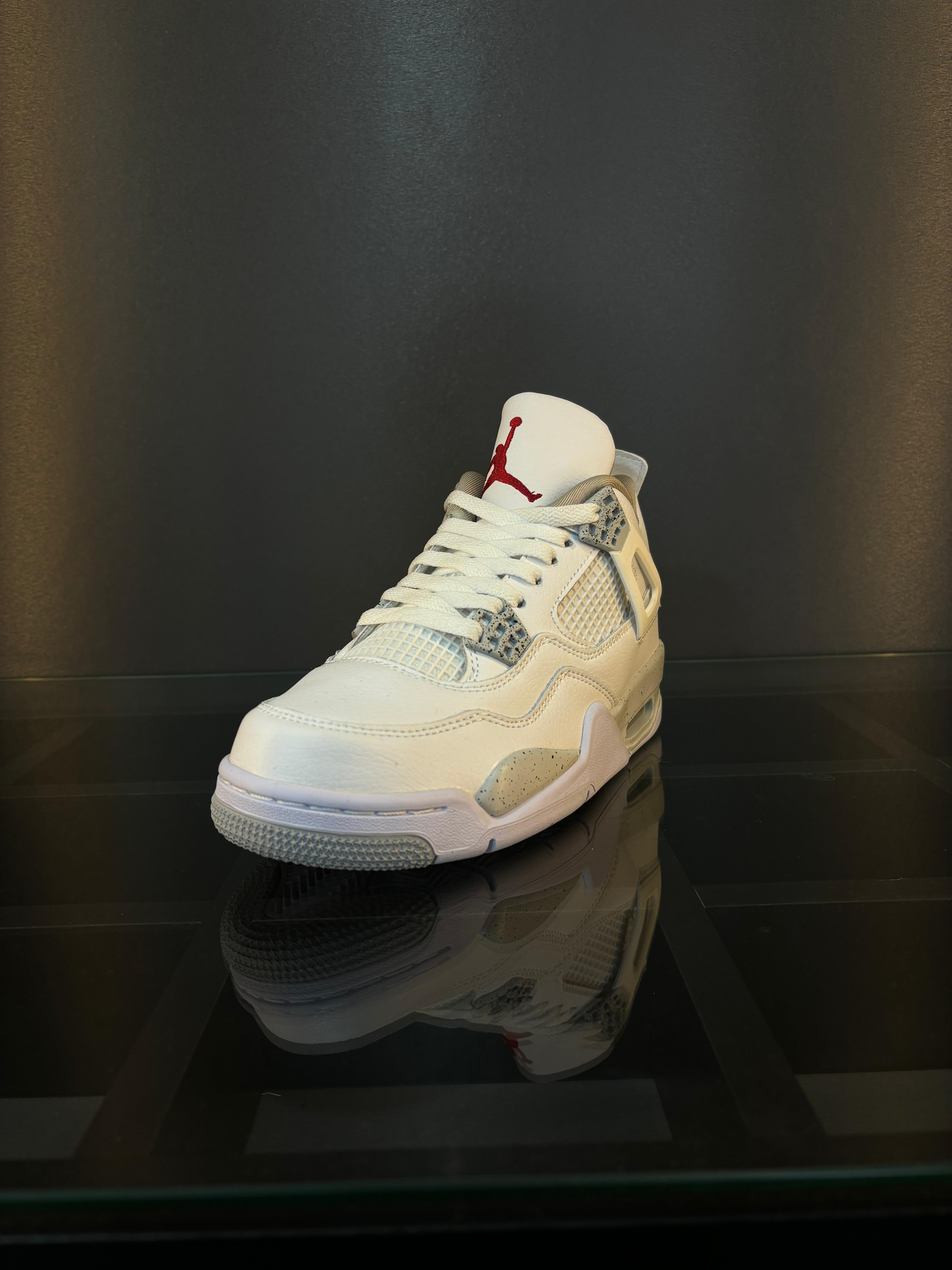 nike air jordan 4