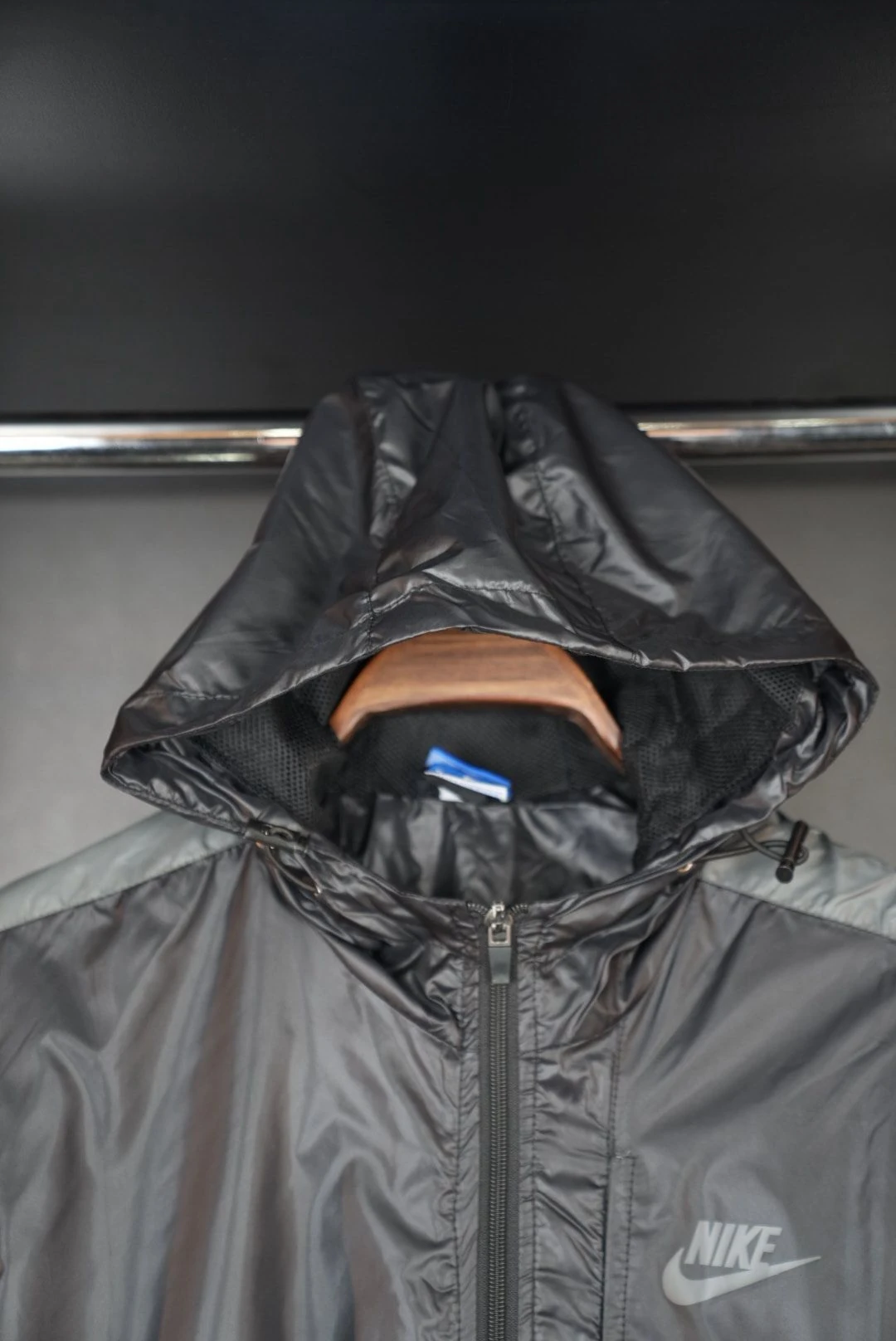 Nike yağmurluk