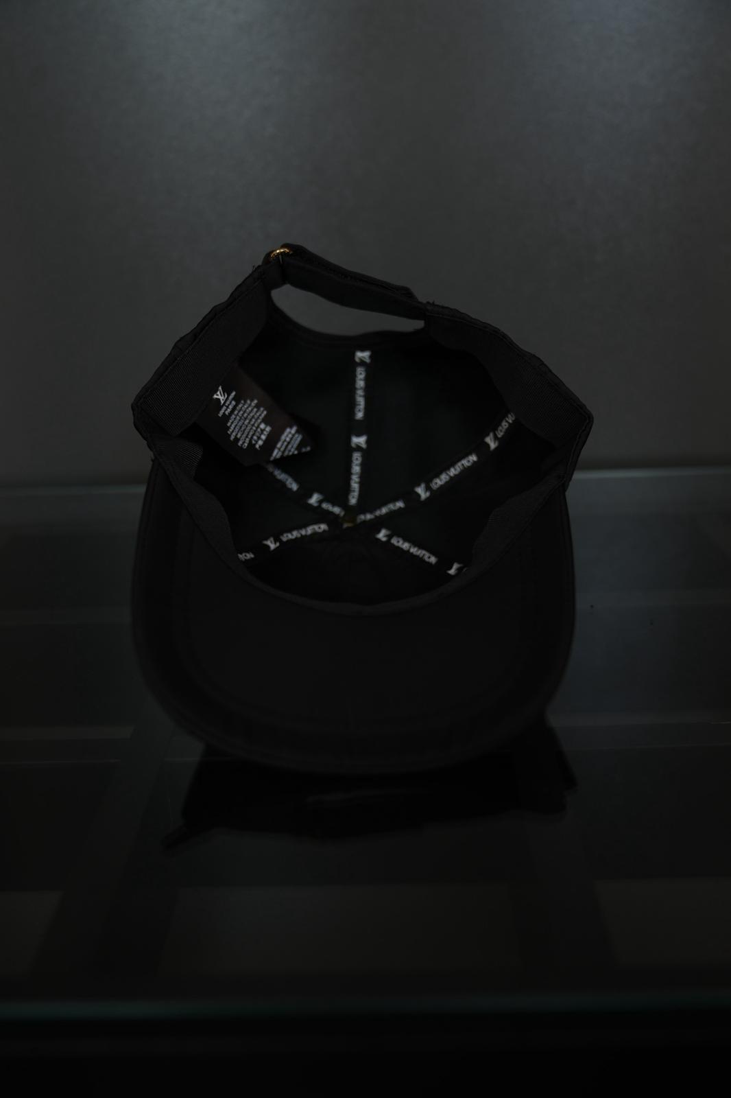 Louis vuitton şapka