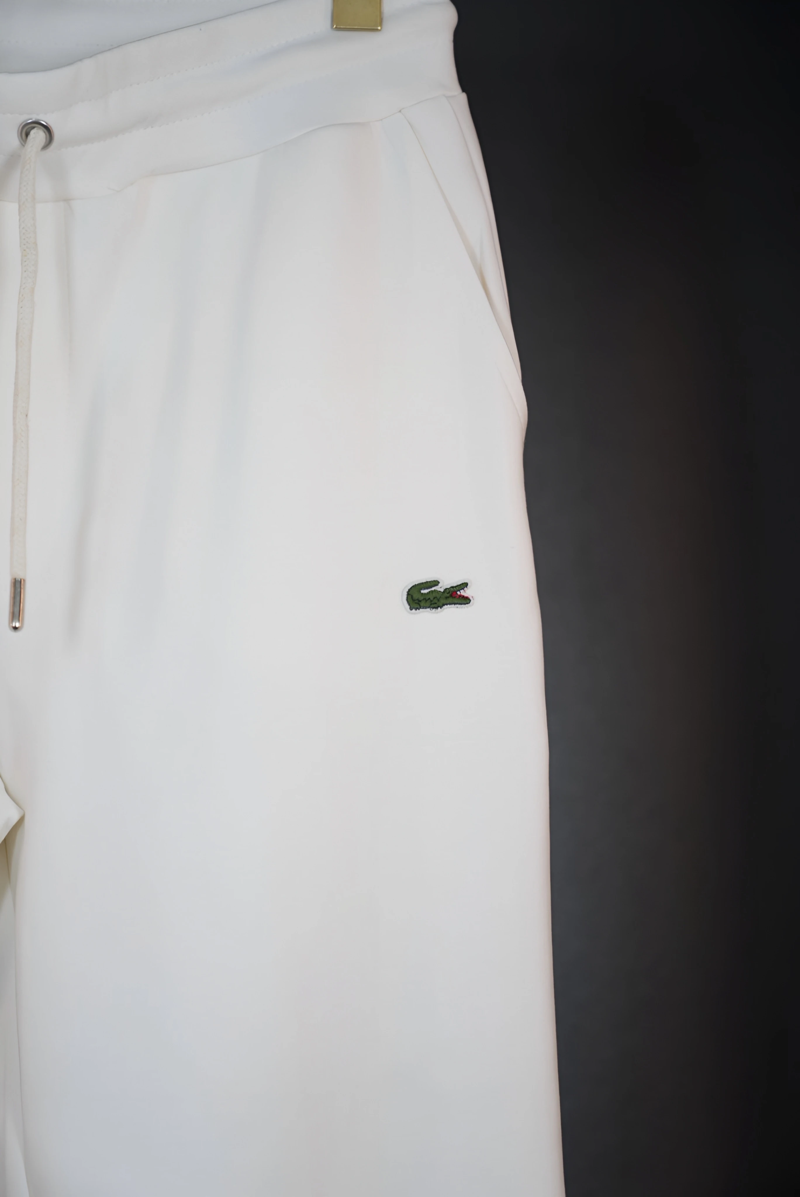 Lacoste eşofman altı