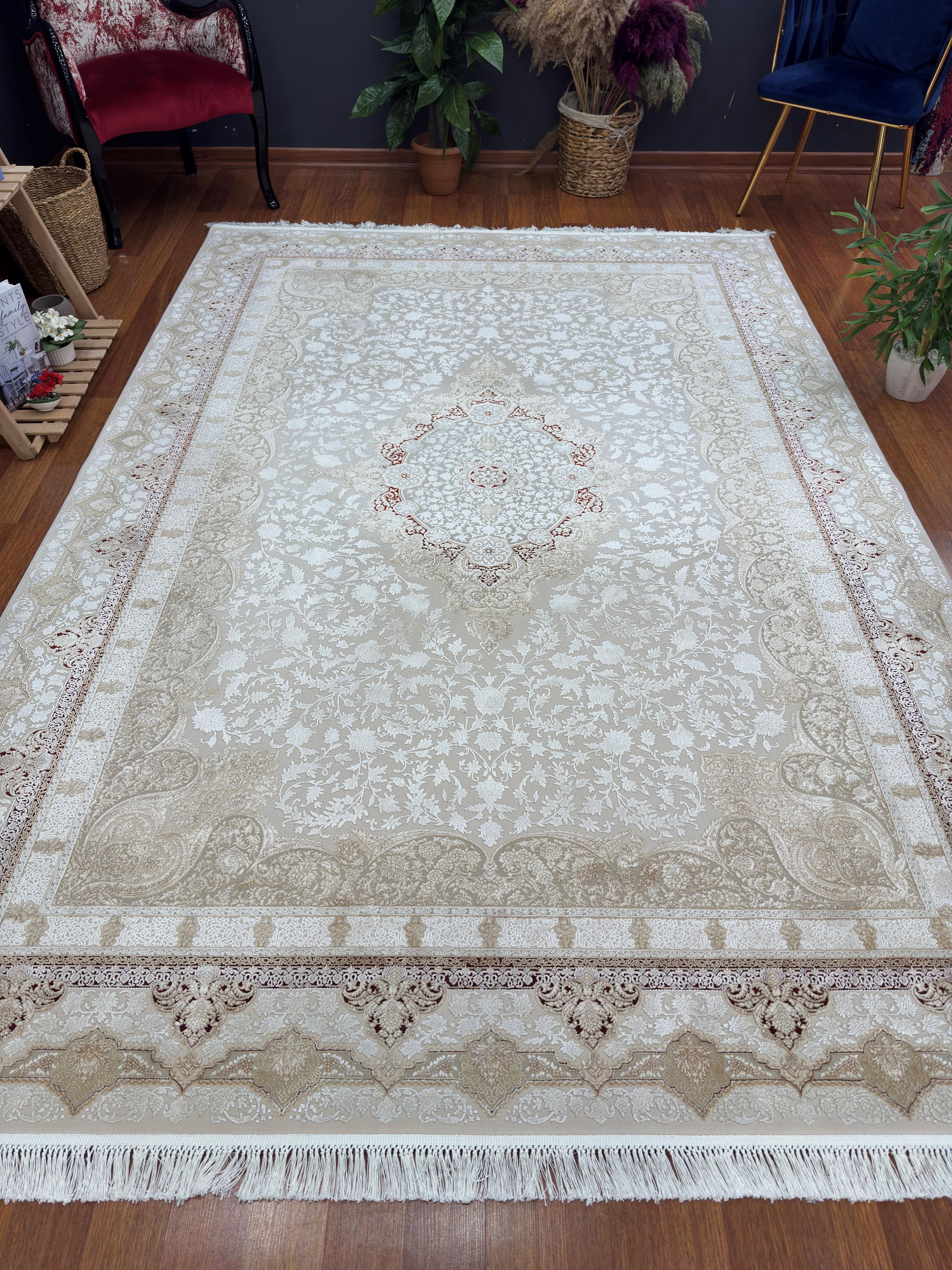 EMİRGAN HALI NERGİS İPEK SERİSİ NRS 04 BORDO BEJ İPEKLİ SALON HALISI