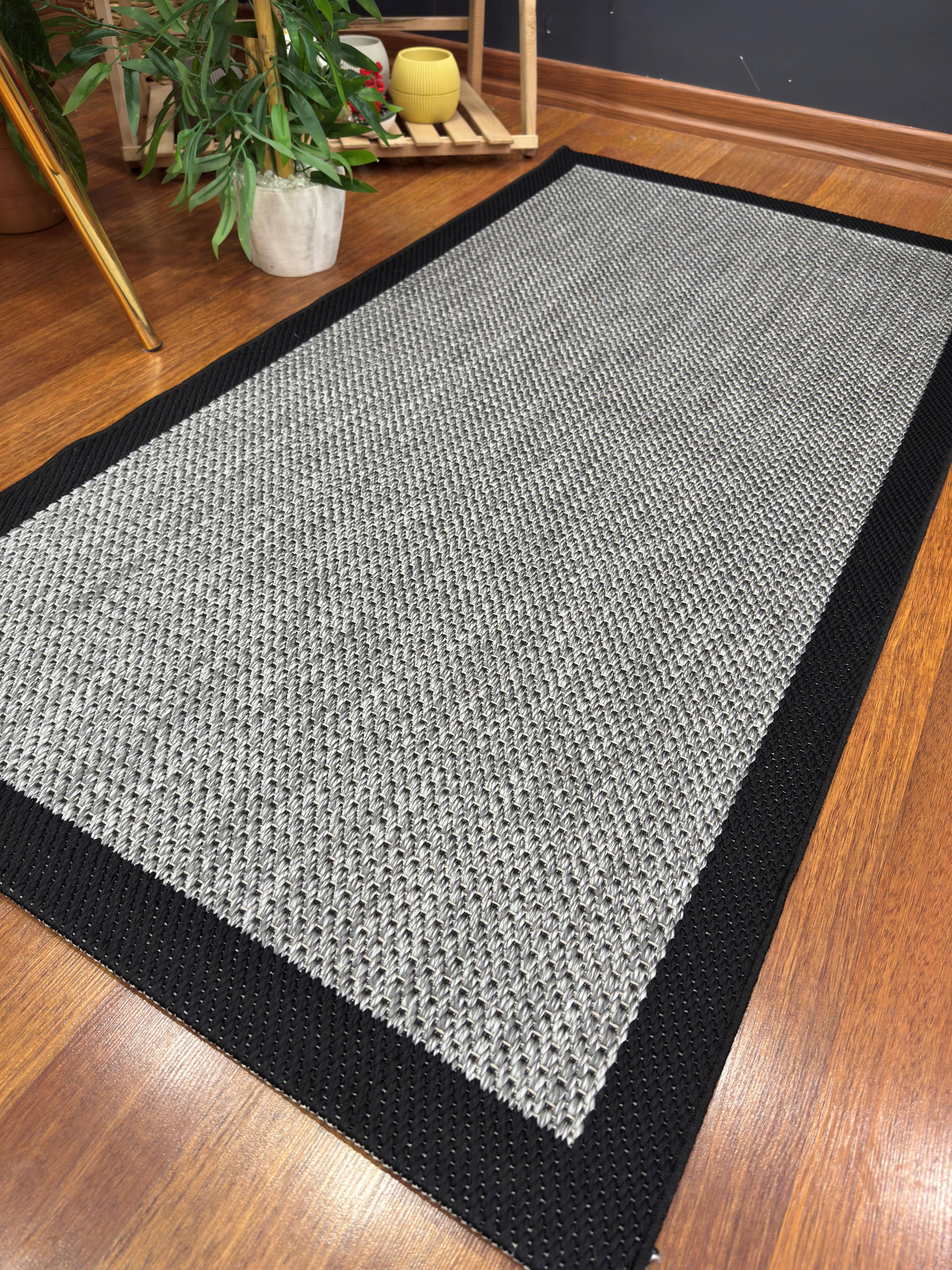 EMİRGAN HALI SİENA SİSAL SERİSİ SN 04 SİYAH GRİ SİSAL DOKULU MODERN MUTFAK HALISI