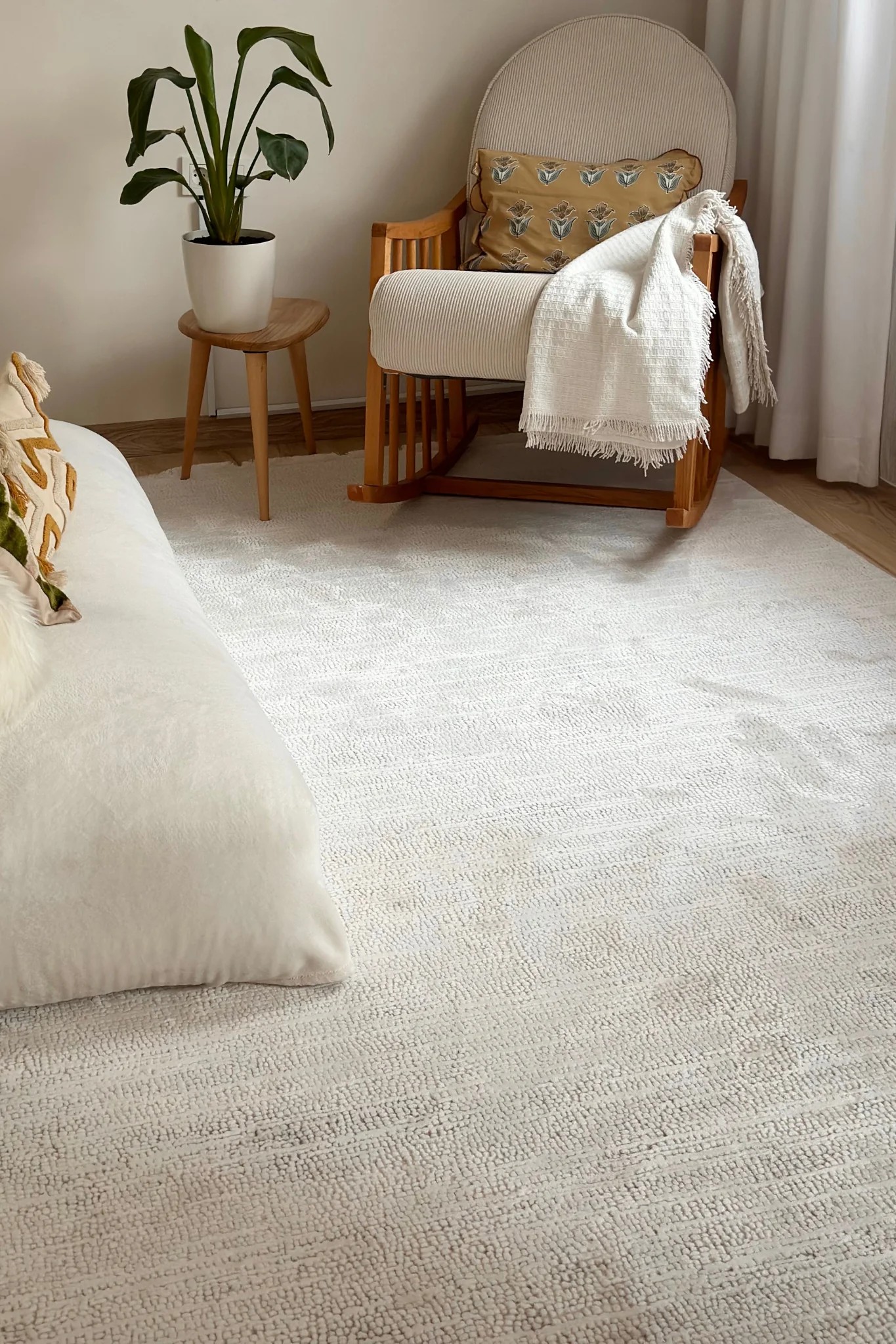 EMİRGAN HALI TRUVA SERİSİ TRV 04 KREM MODERN MAKİNE HALISI
