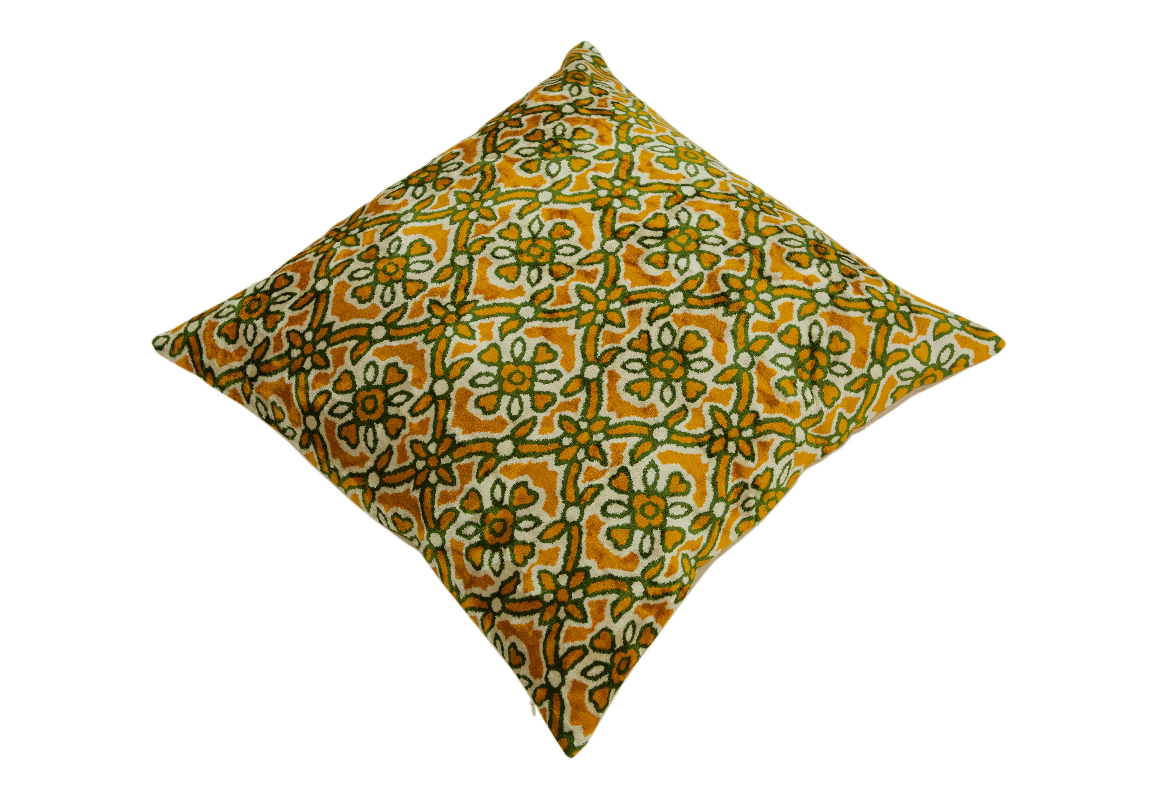 Kenetli Çiçek Izgara Desenli Dekoratif Kadife Kırlent Kılıfı