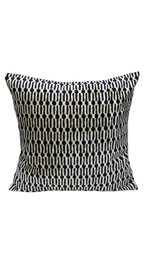 Monokrom Matris Dekoratif Kırlent