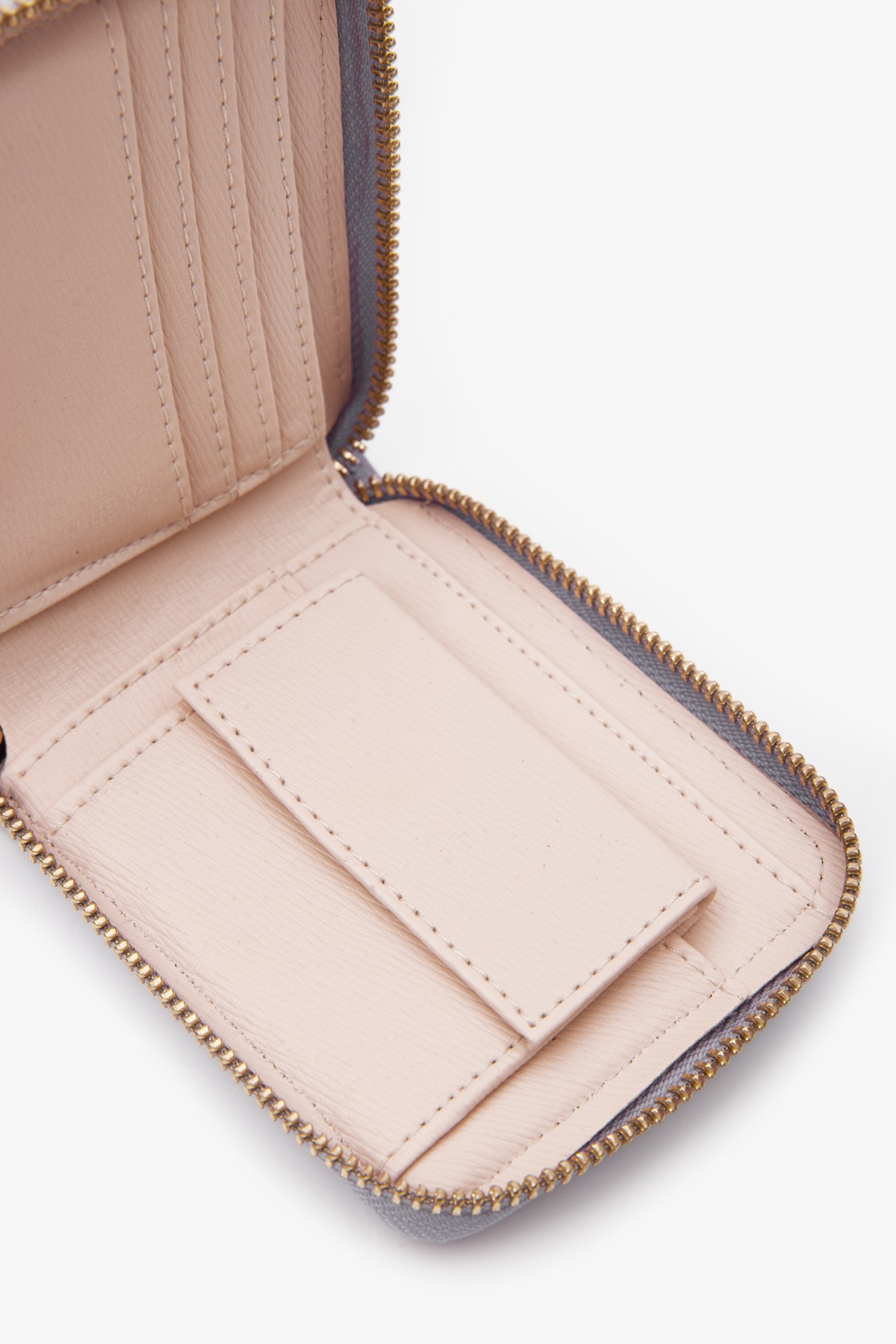 Embroidered Zippered Wallet Beleni