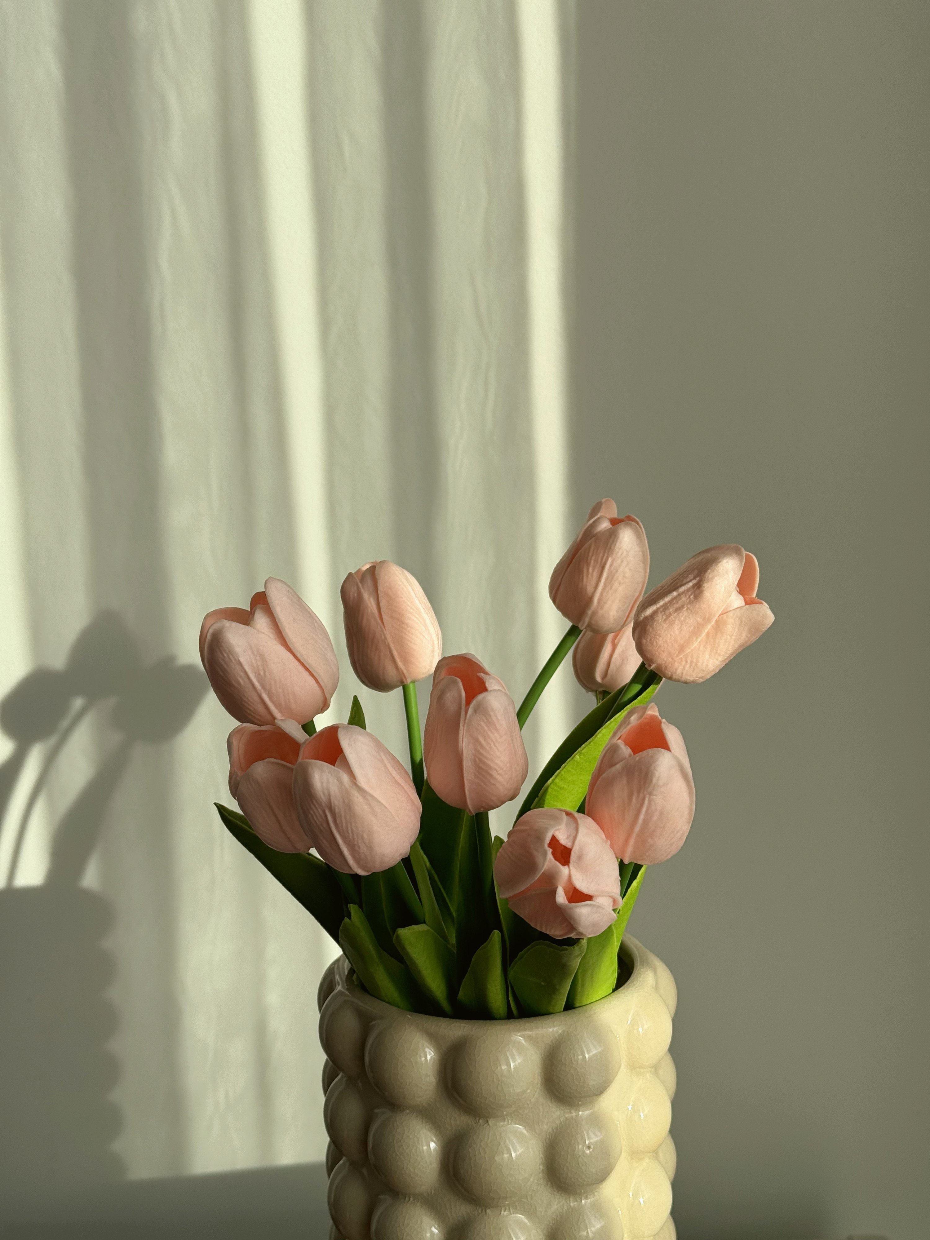 Dekoratif Islak Lale Buketi Pembe
