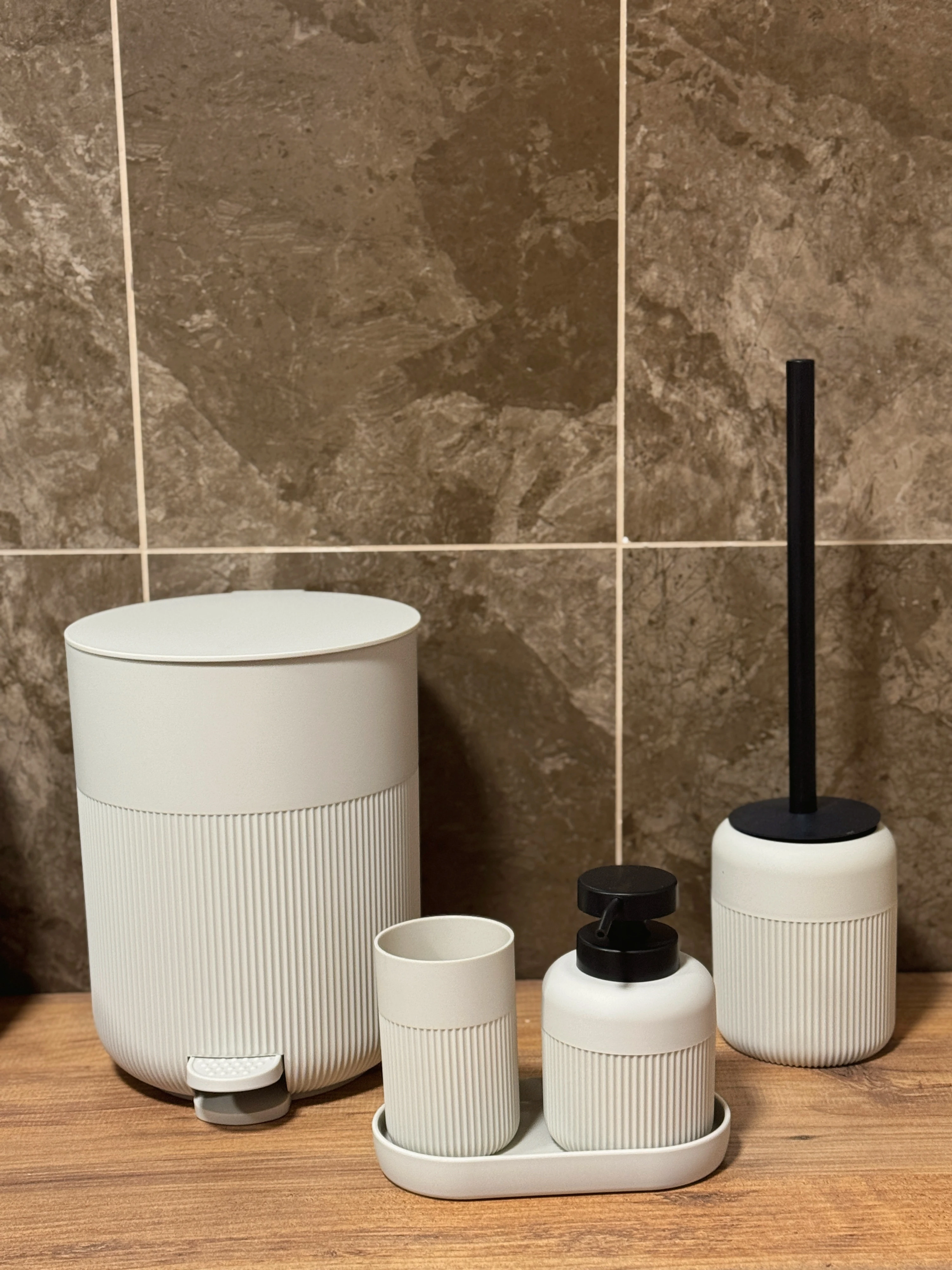 Urban Matte 5’li Banyo Seti Bej