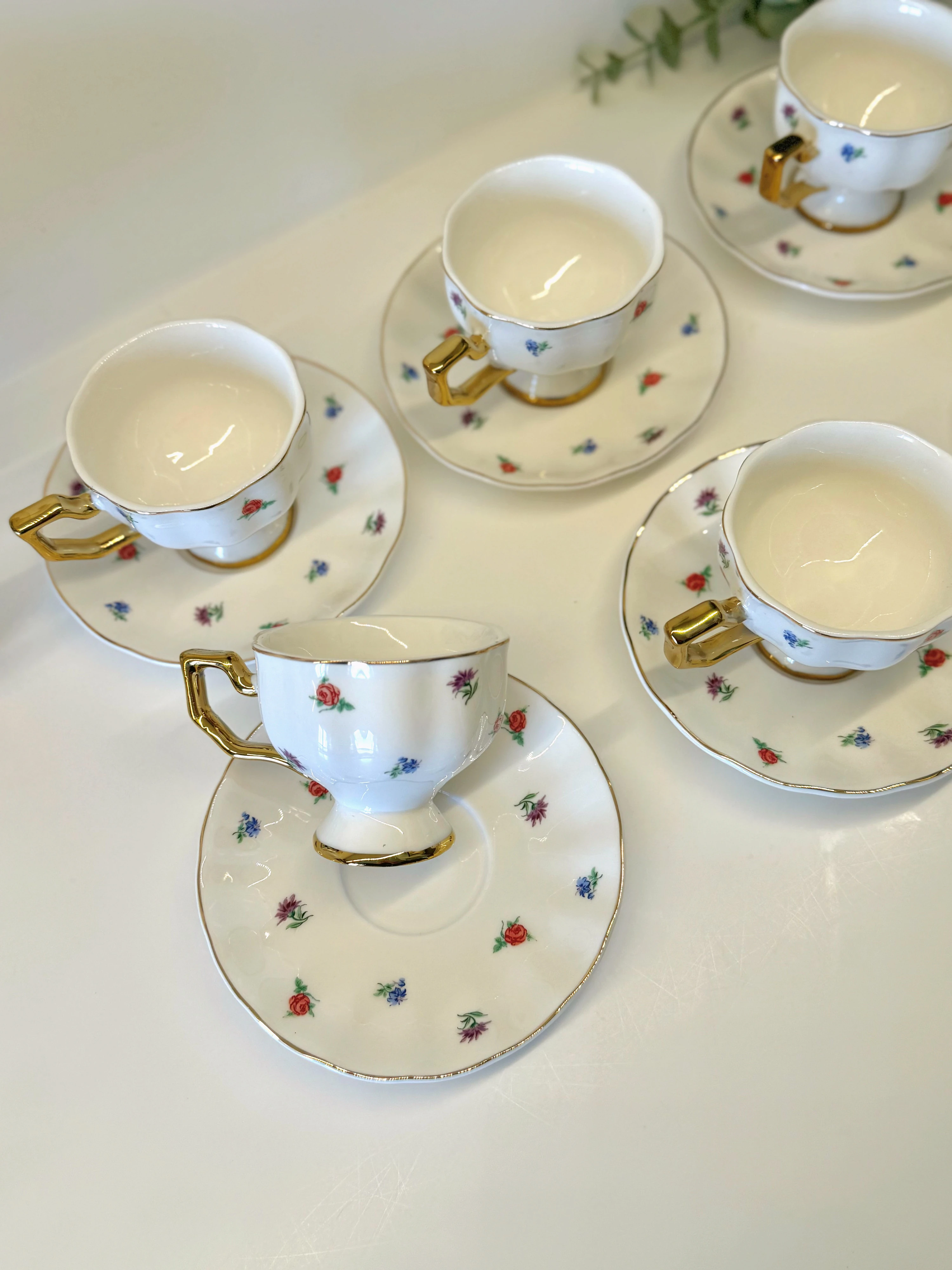 Vintage Bahçe - 6’lı Çiçek Desenli Fincan Takımı