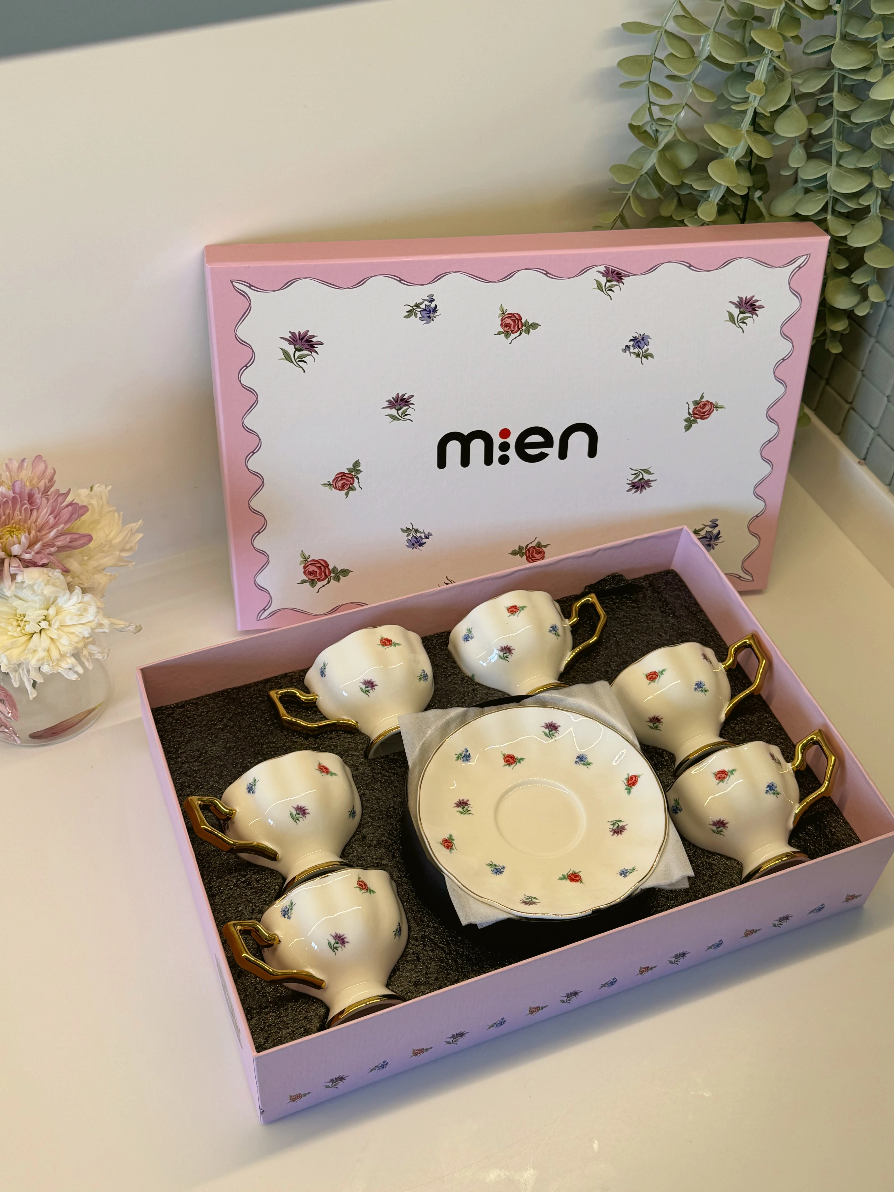 Vintage Bahçe - 6’lı Çiçek Desenli Fincan Takımı