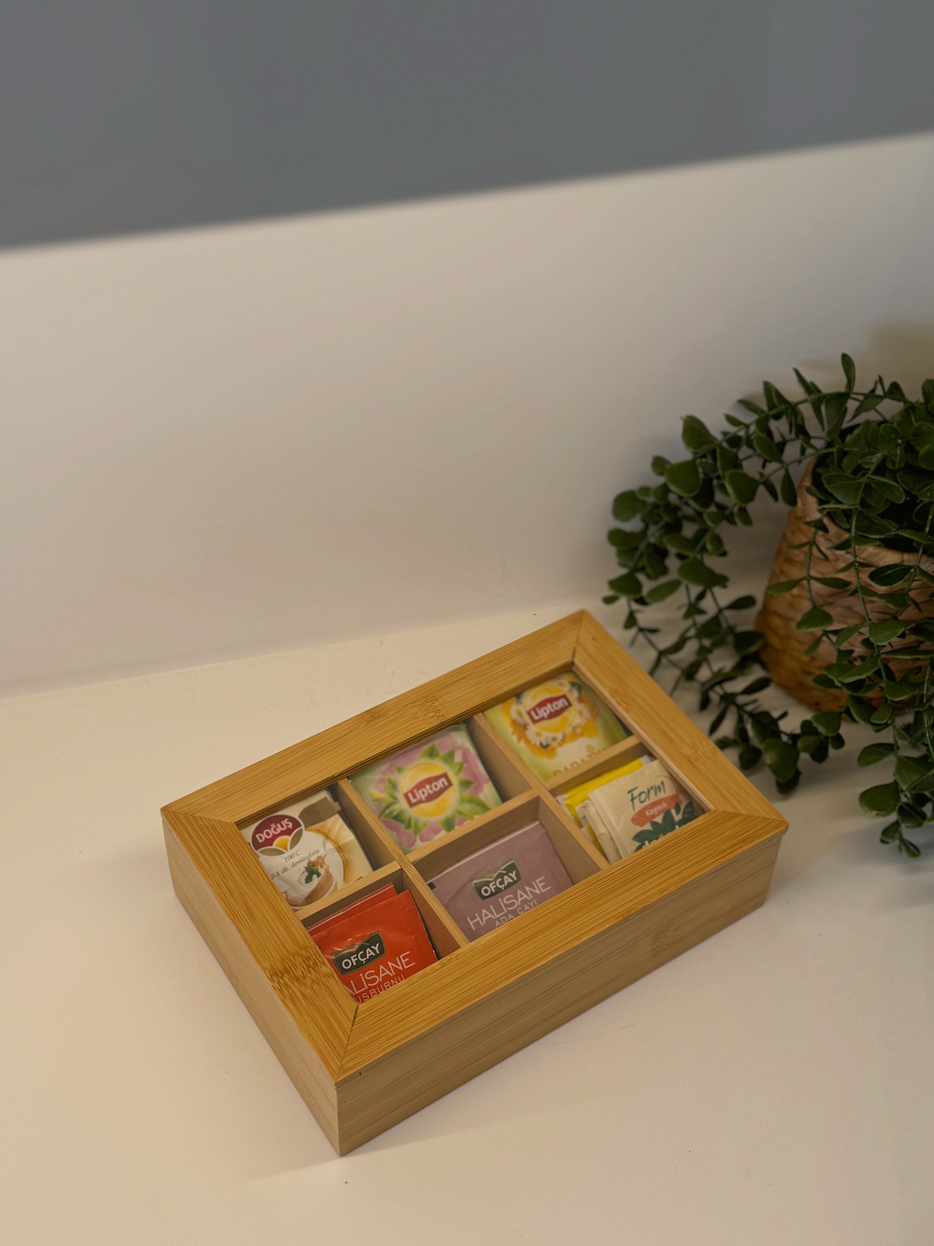 6 Bölmeli Kapaklı Bambu Organizer