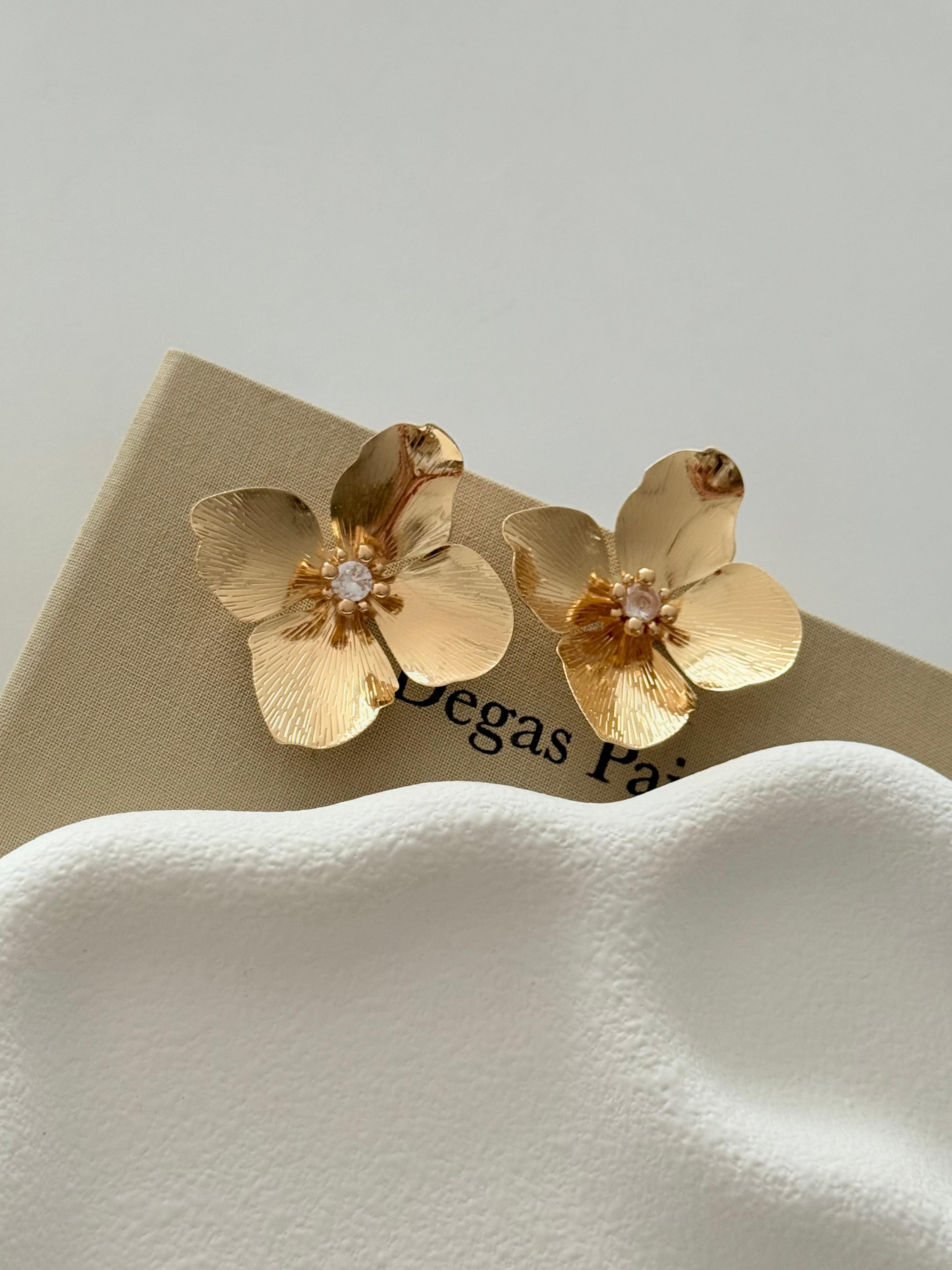 ALYA 01-00245
