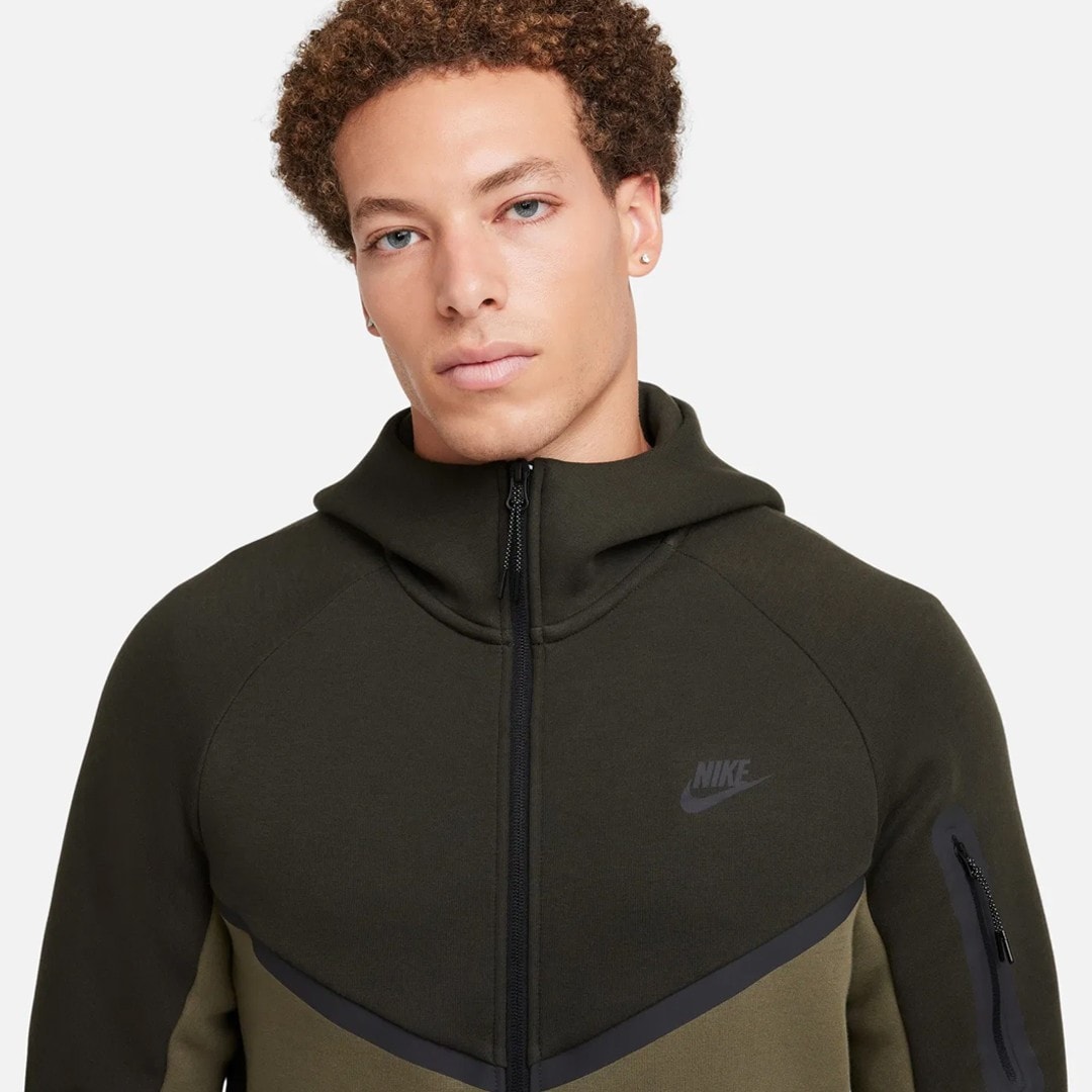 Tech Full-Zip Windrunner Hoodie - Sequoia/Medium Olive/Black
