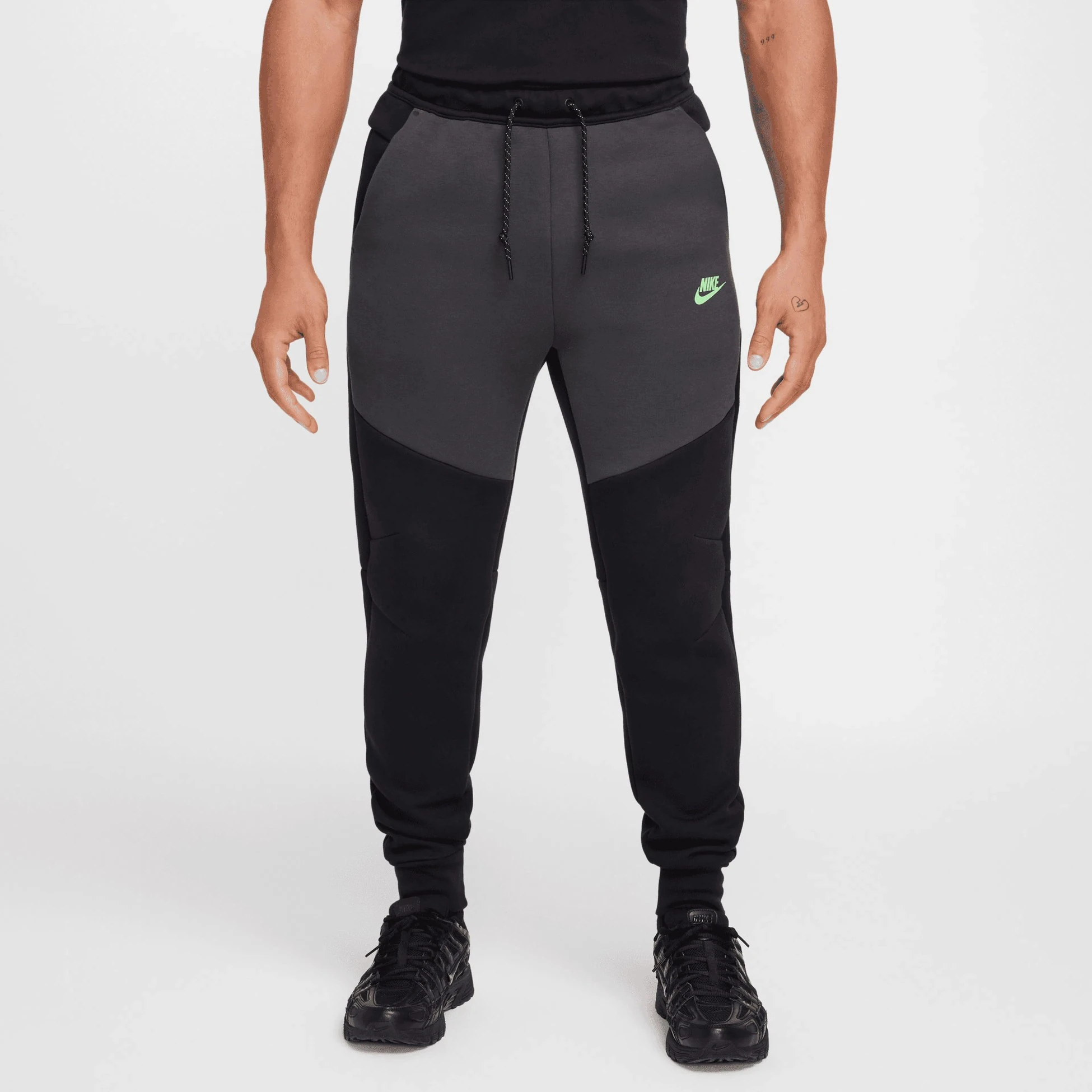 Tech Fleece Eşofman Altı