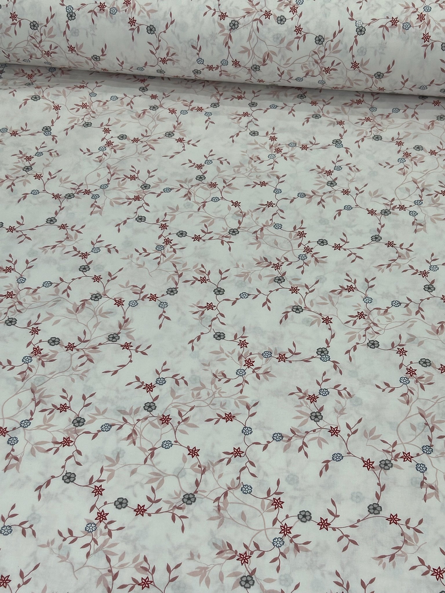 Pembe Floretta Poplin Kumaş