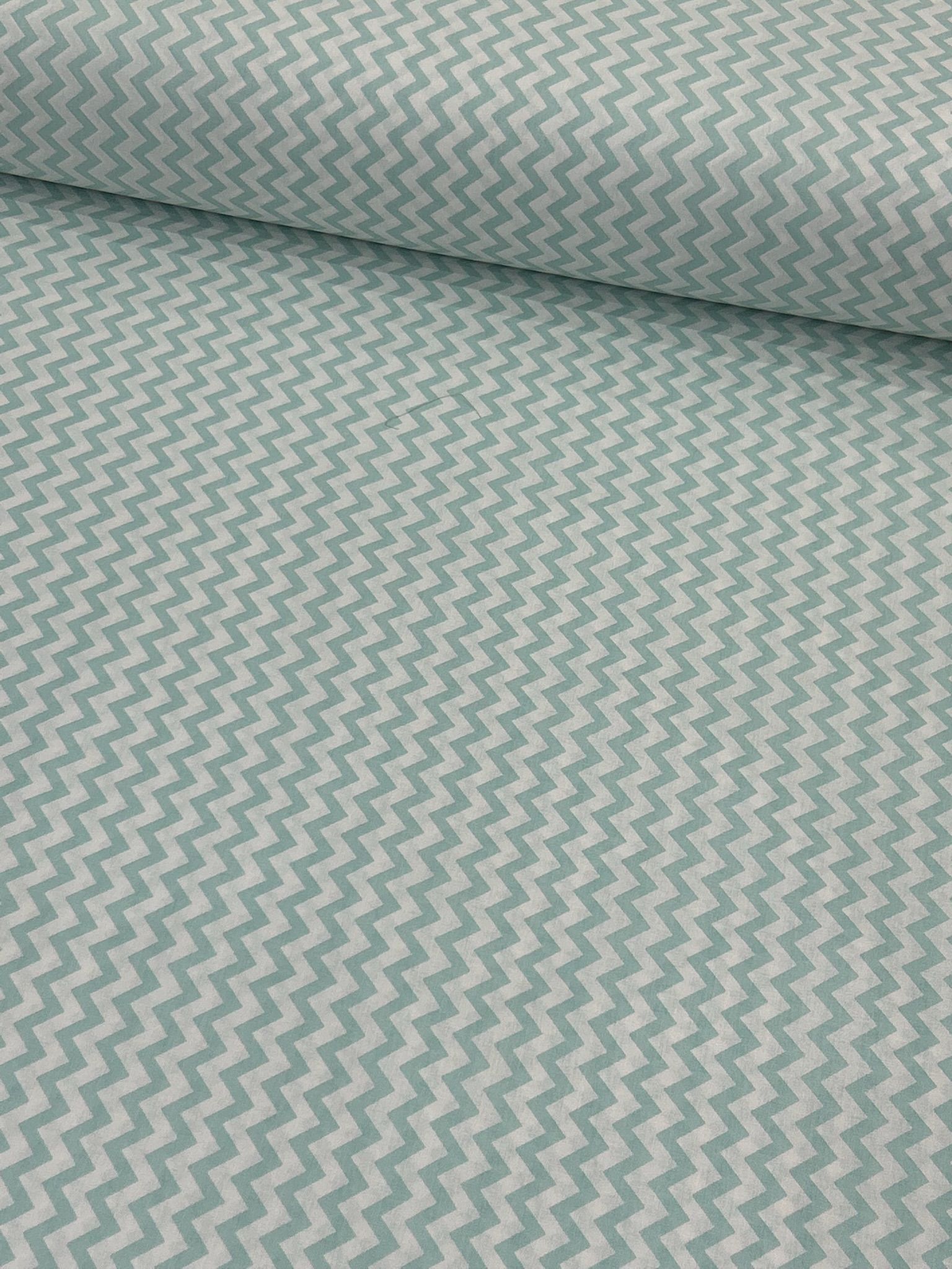 Su Yeşili Zikzak Poplin Kumaş