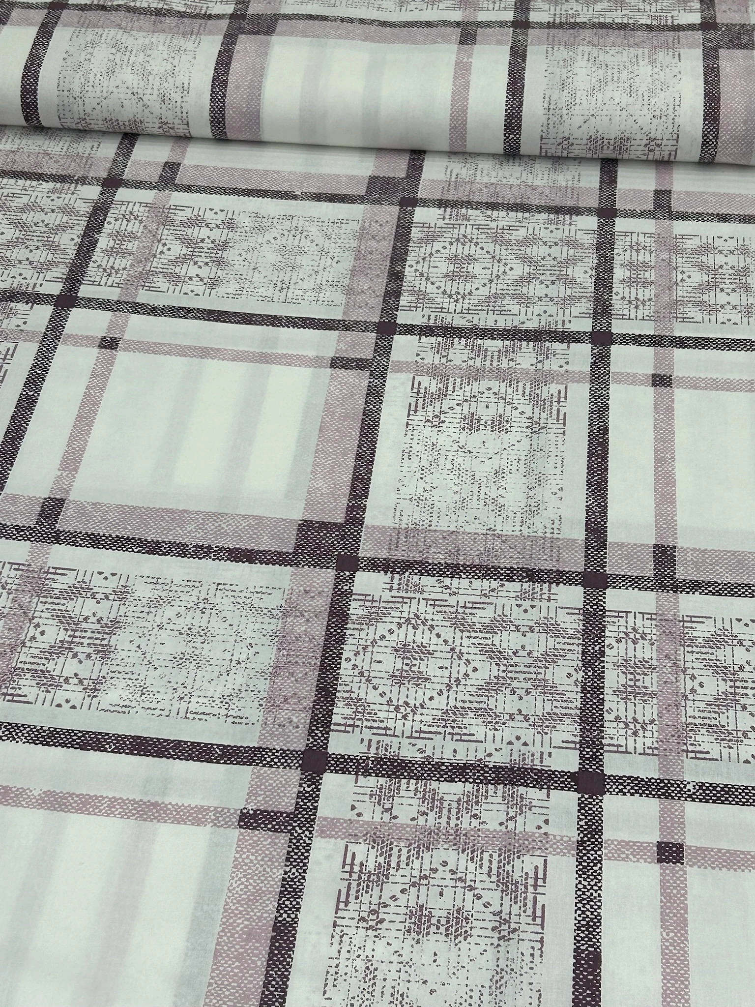 Lila Retro Kare Poplin Kumaş