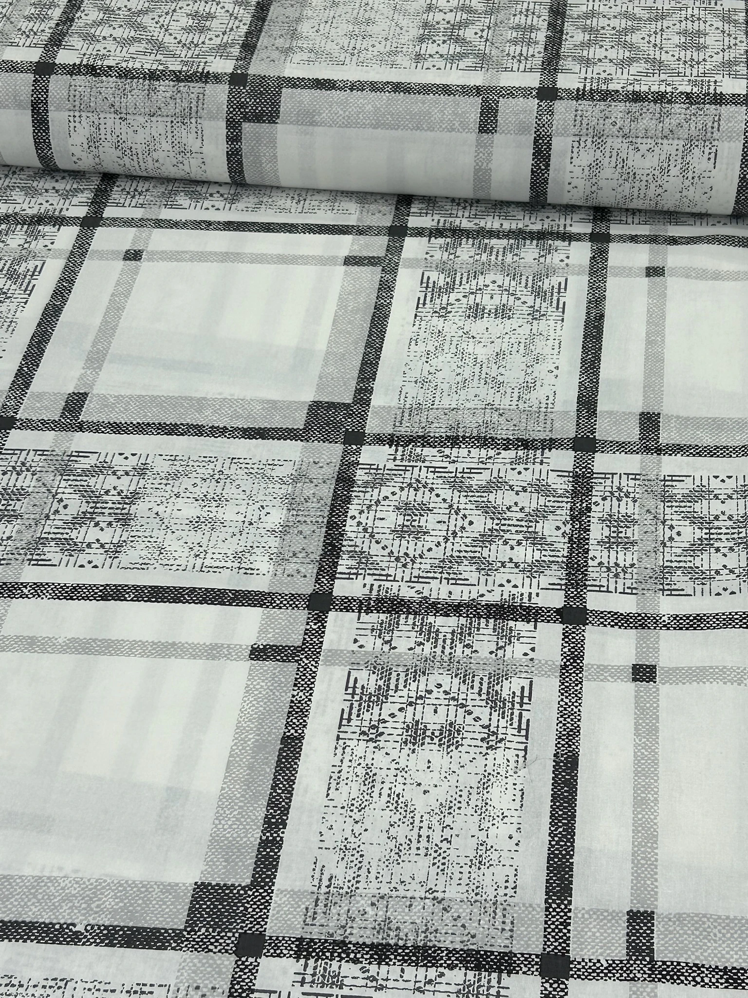 Gri Retro Kare Poplin Kumaş