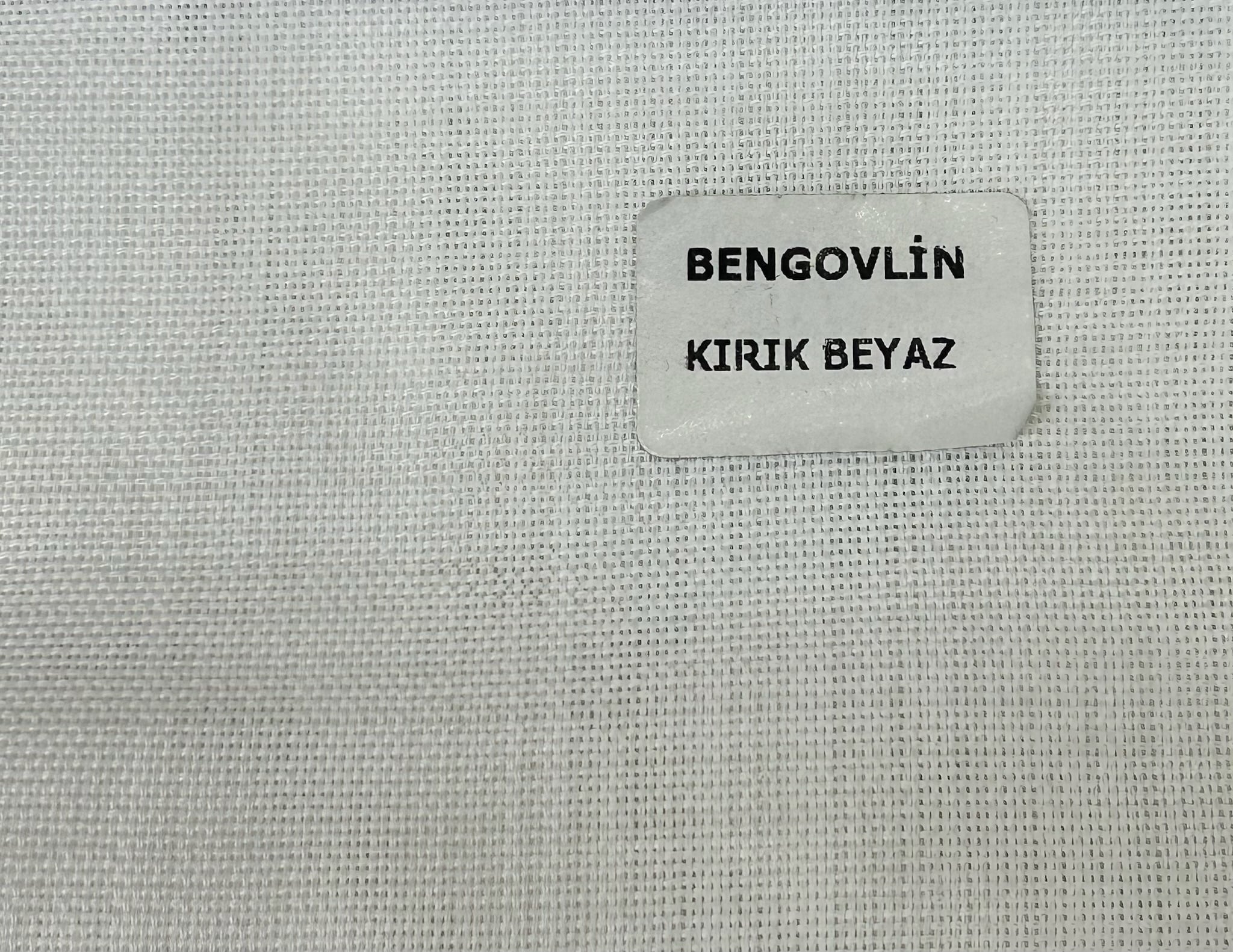 Kırık Beyaz