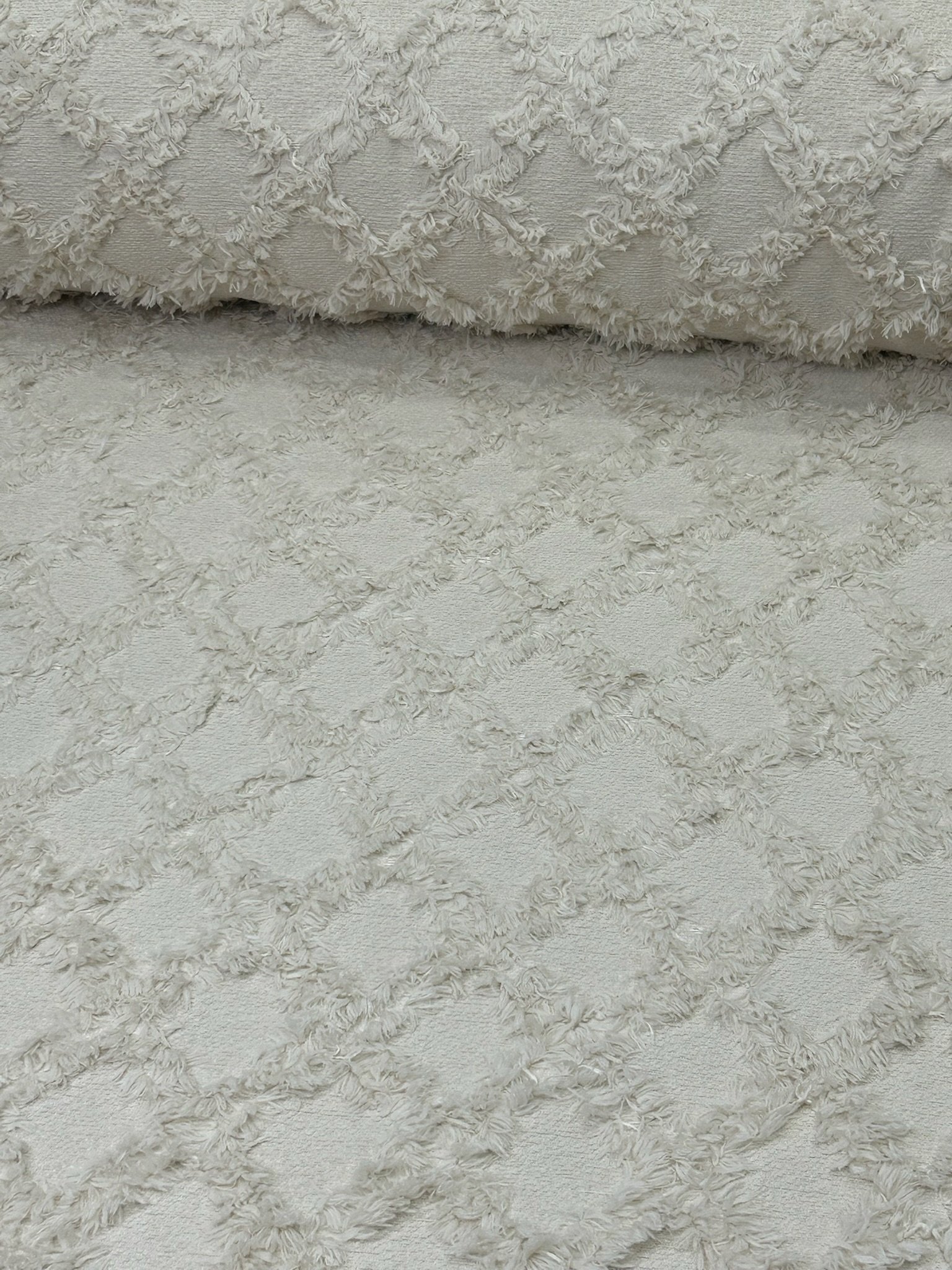 Peluş Baklava Desen Hera Pike - Bej