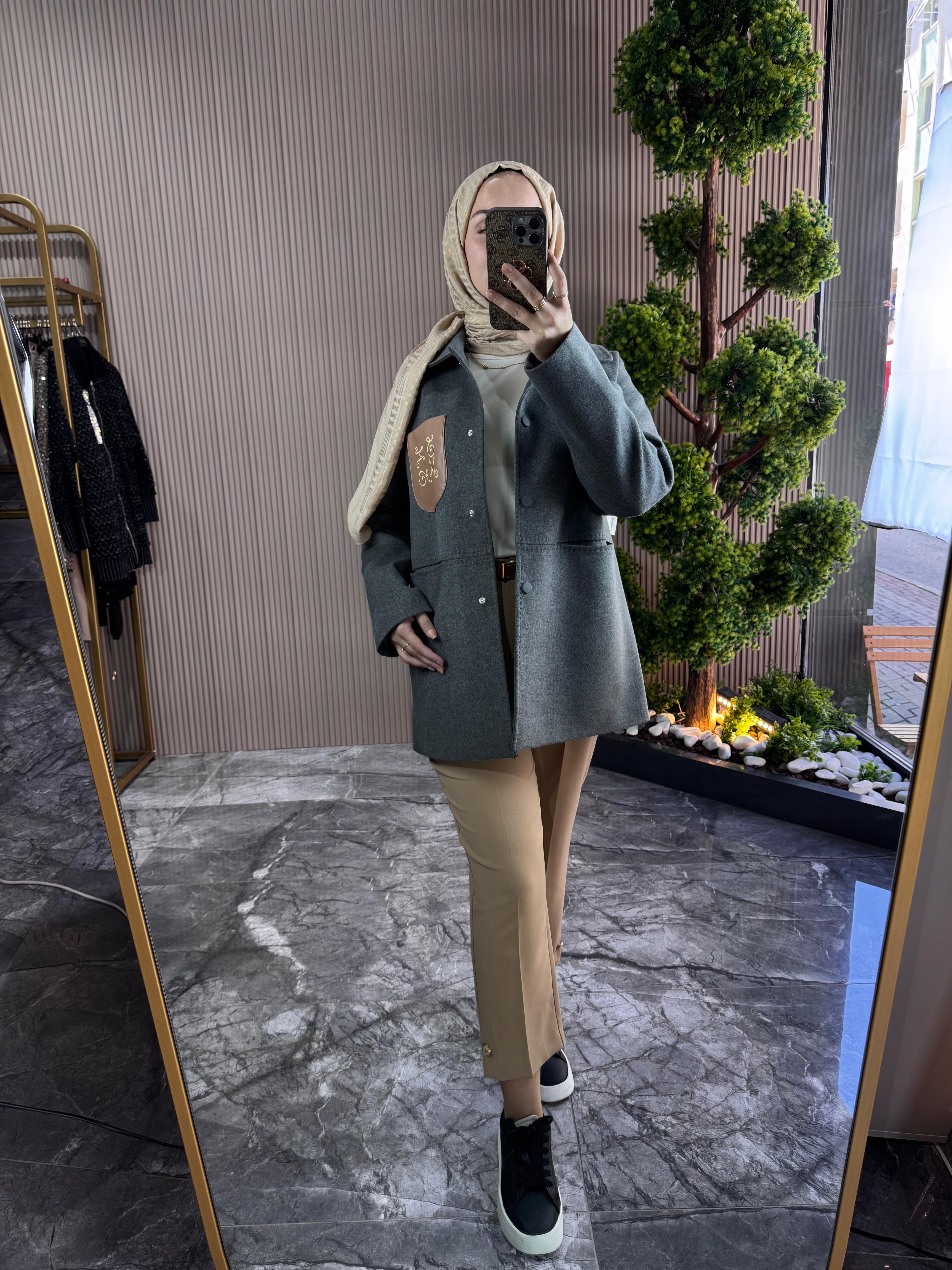 MİSSEMRAMİS Kaşe Kaban