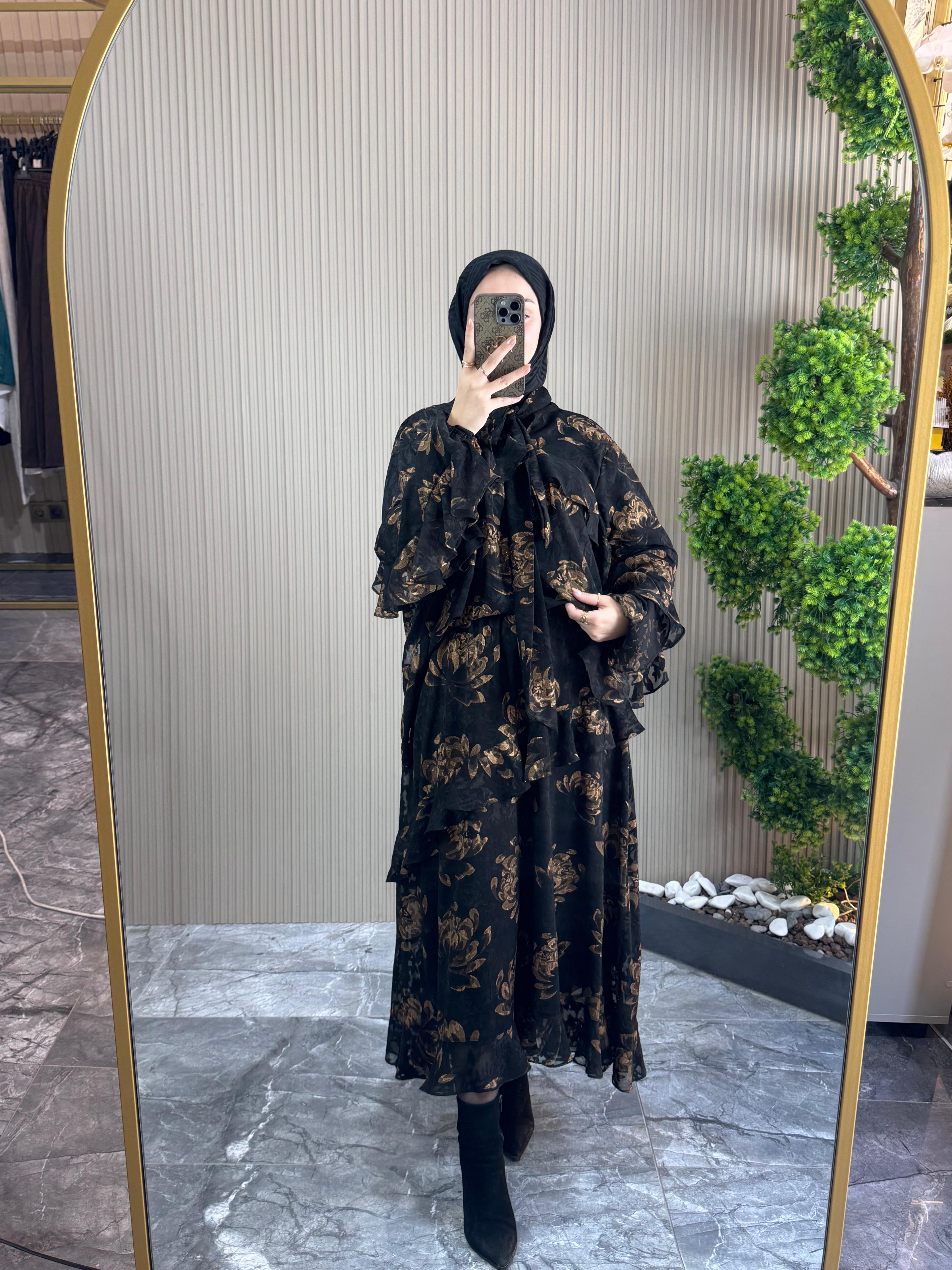 GHİSA Kendinden Desenli Fırfır Detaylı Etekli Takım