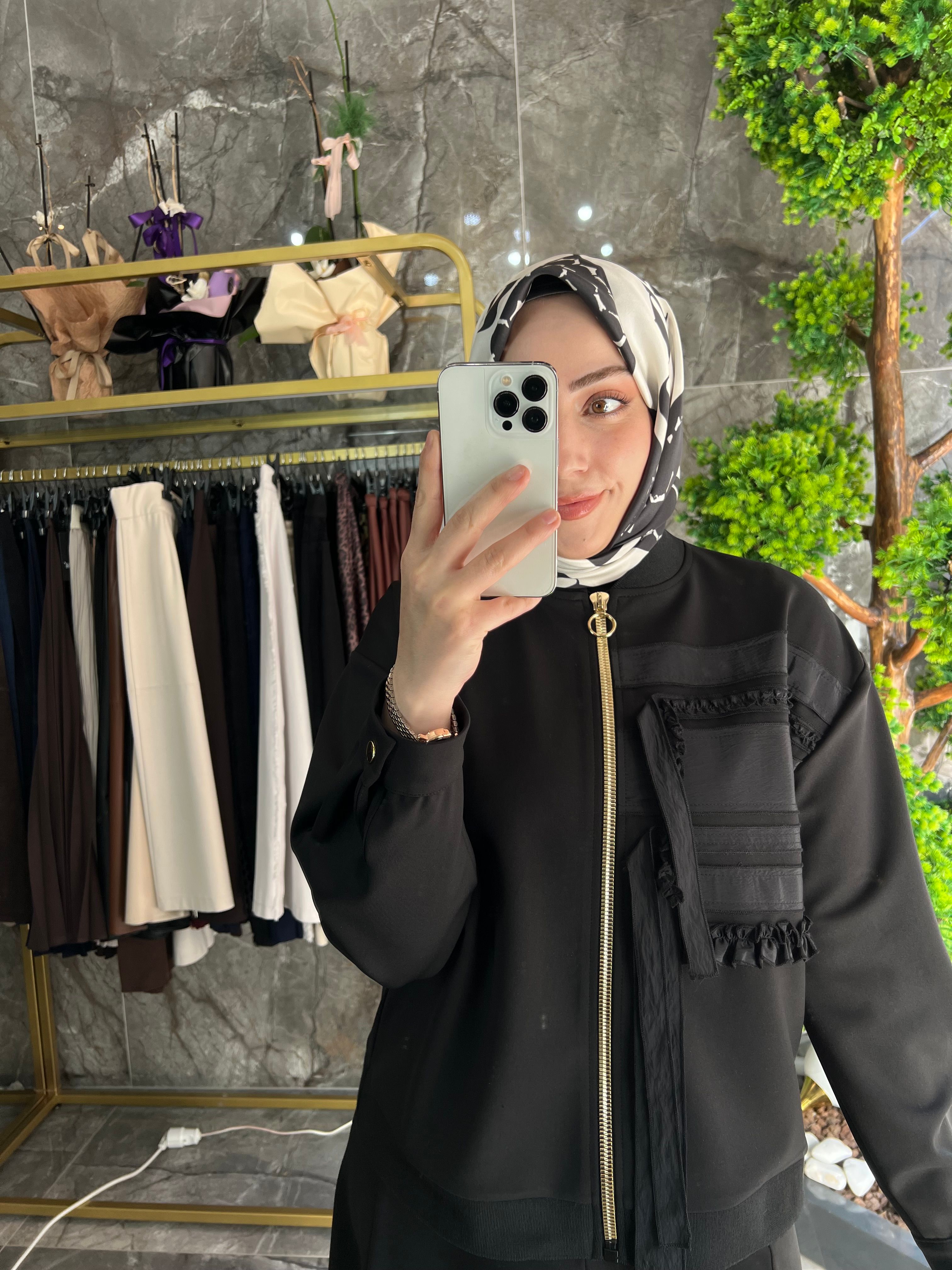 GHİSA Etekli takım
